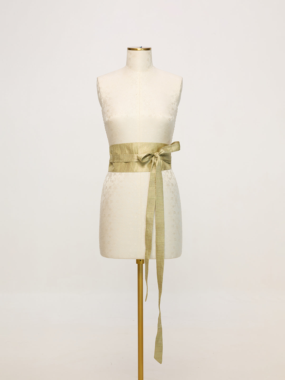 Handwoven Champagne Gold Banarasi Belt