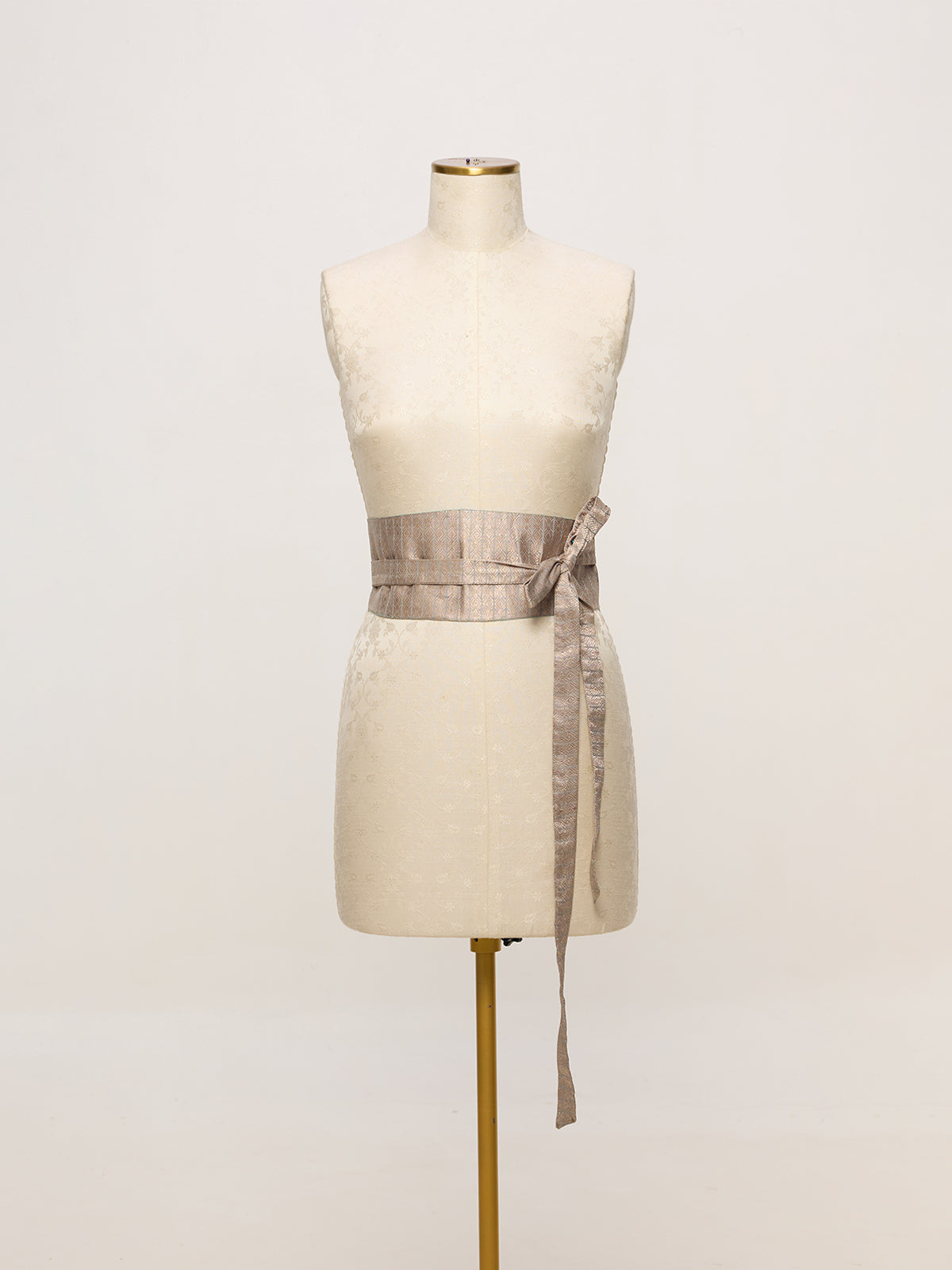 Handwoven Rose Beige Banarasi Belt