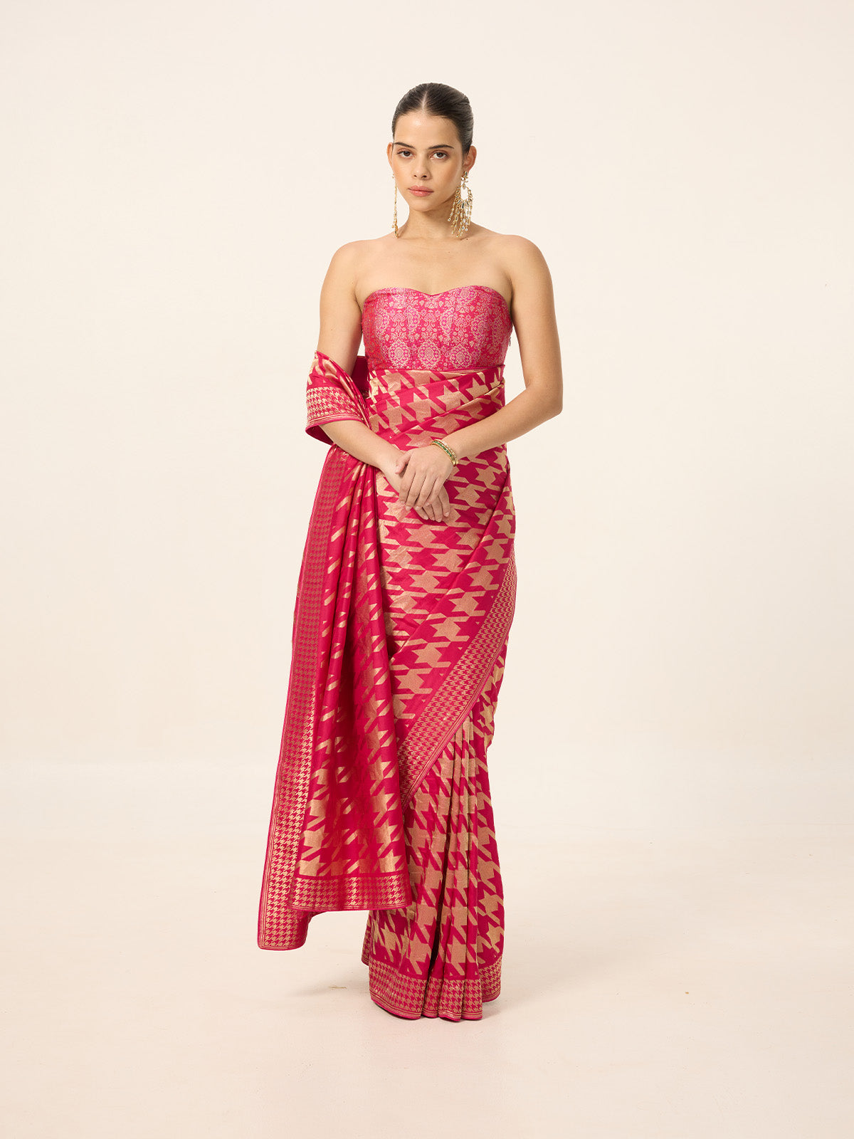 The Deep Pink Gerum Saree