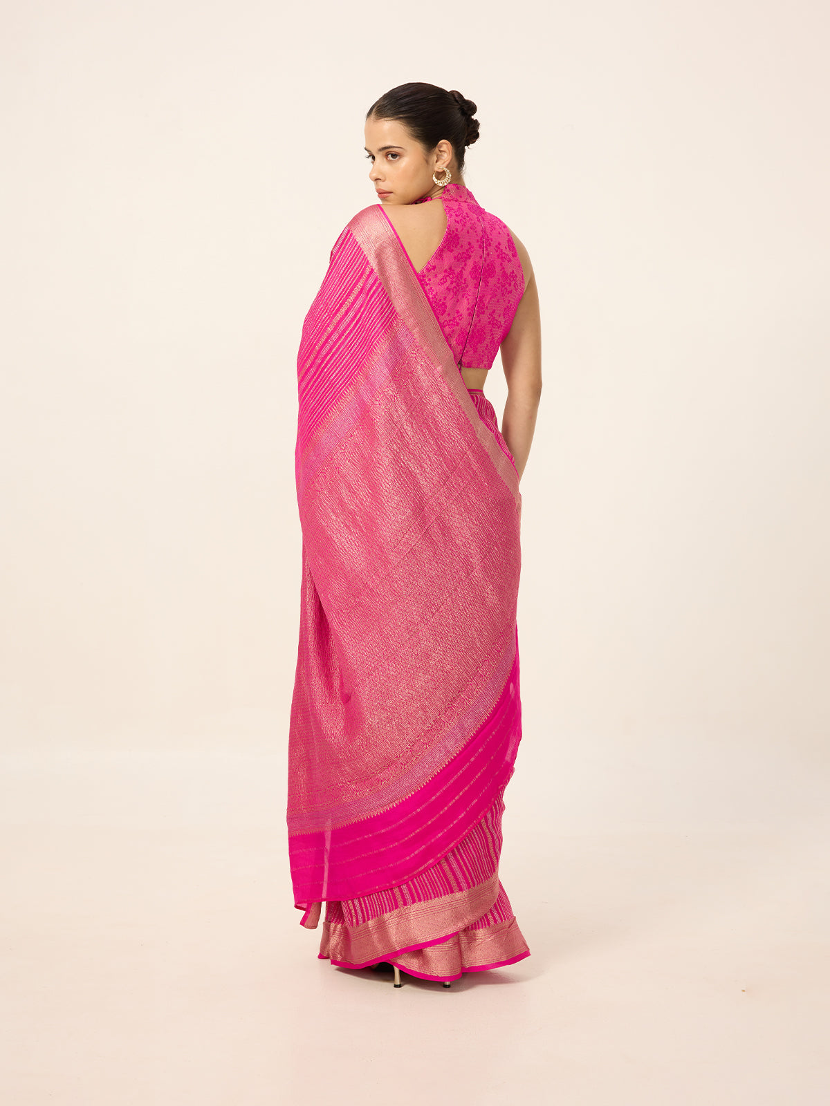 Handwoven Fuchisa Georgette Saree