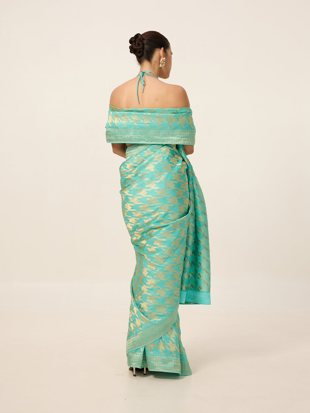 The Turquoise Blue Gerum Saree