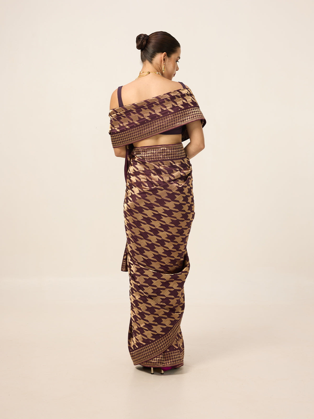 The Burgundy Gerum Saree