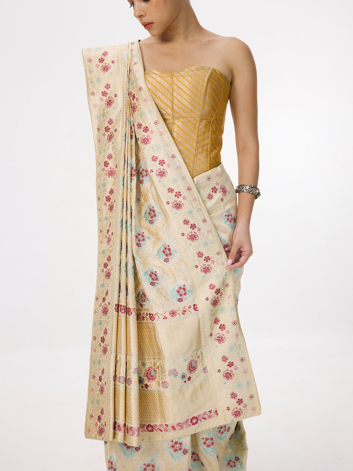 Handwoven Warm Beige Silk Kadhwa Banarasi Saree