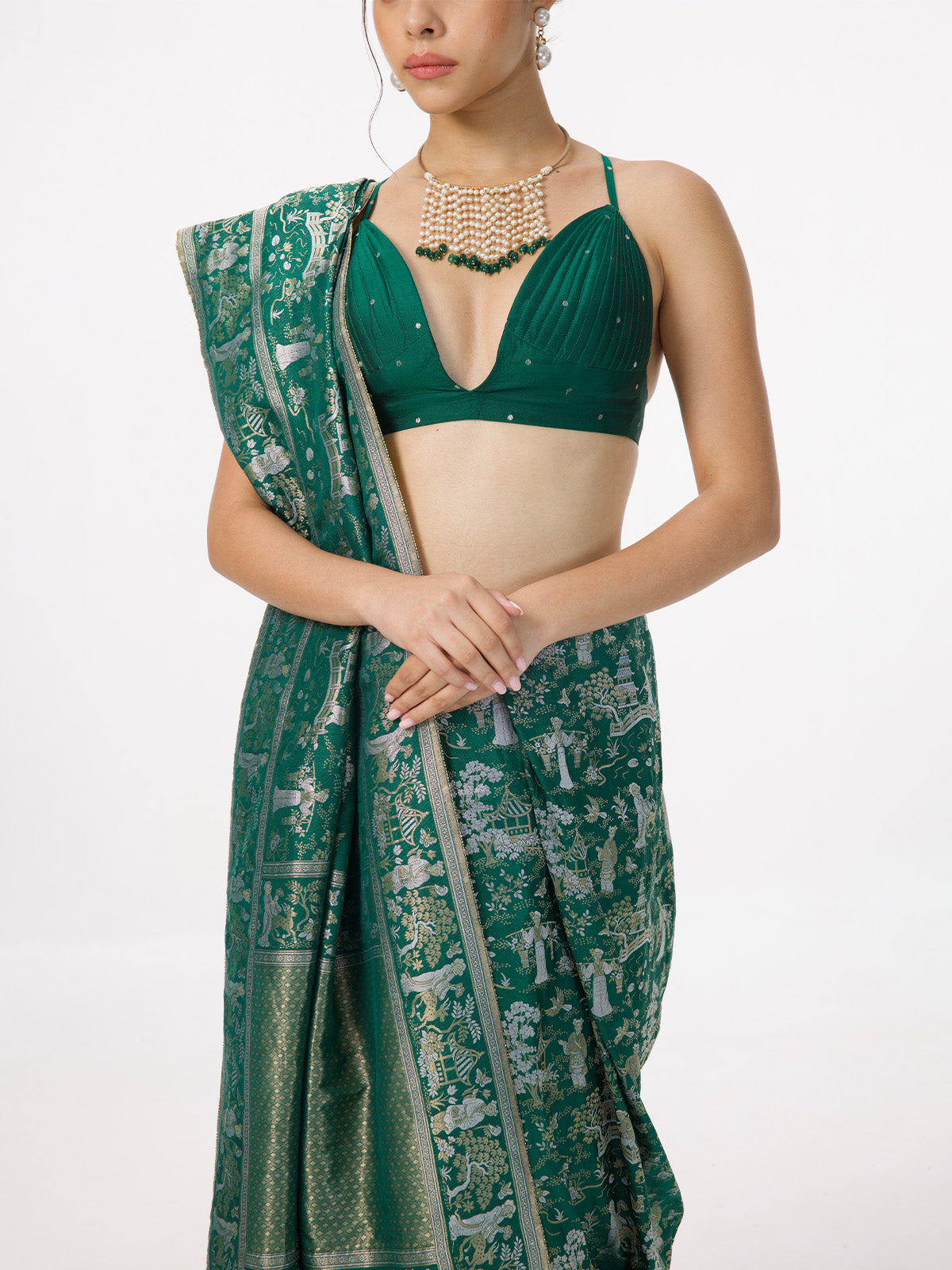 Handwoven Emerald Green Silk Banarasi Emboss Saree