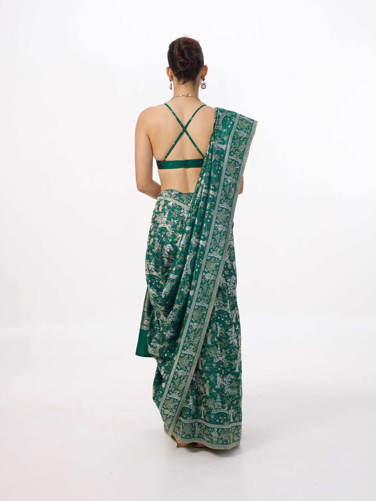 Handwoven Emerald Green Silk Banarasi Emboss Saree