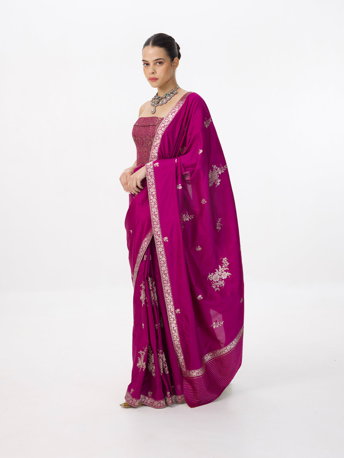 Handwoven Magenta Silk Cutwork Banarasi Saree