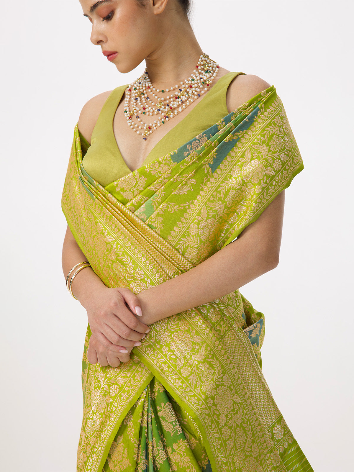 Handwoven Green Ombré Silk Rangkaat Banarasi Saree