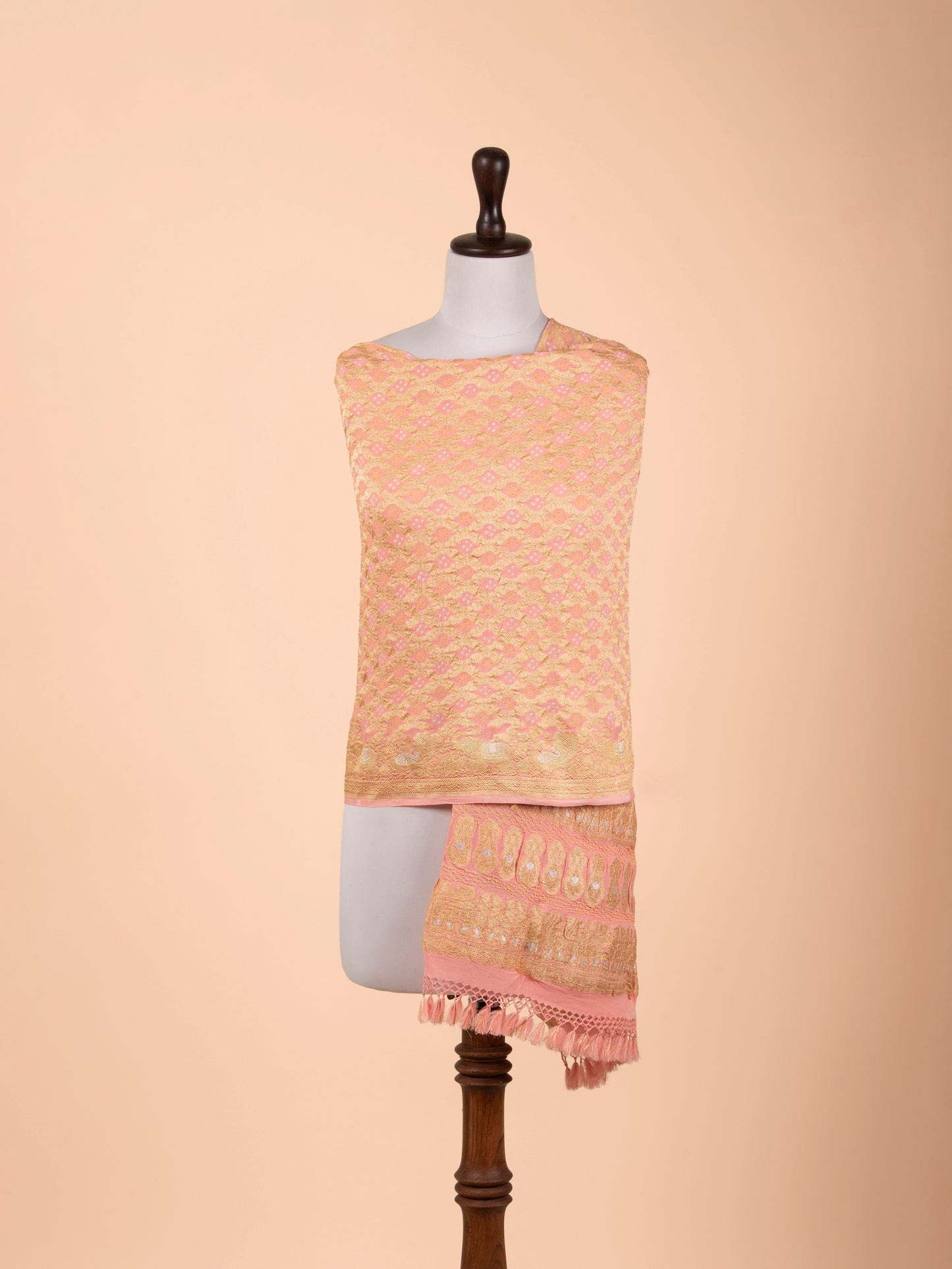 Handwoven Peach Georgette Dupatta