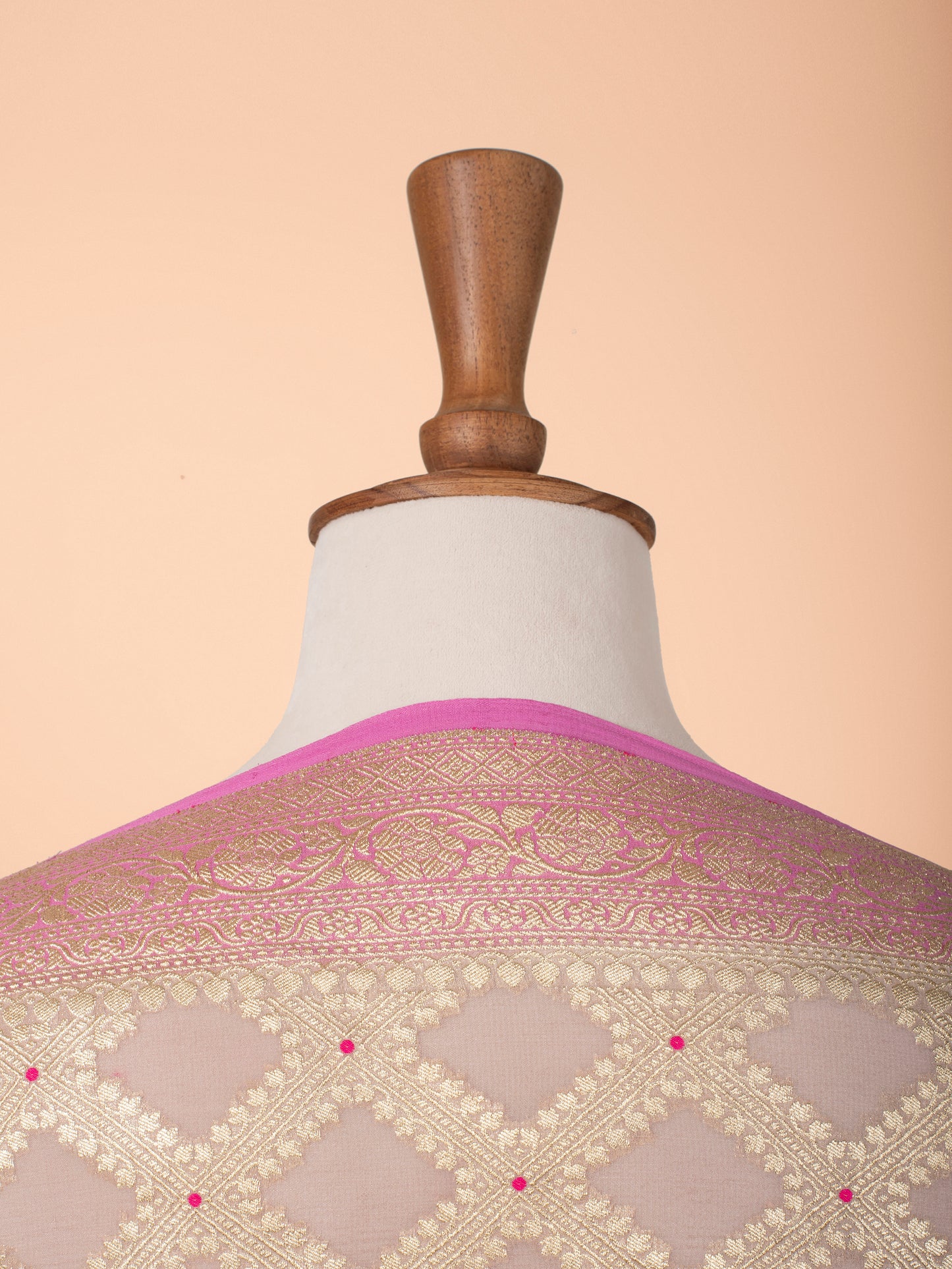 Handwoven Mauve Georgette Dupatta