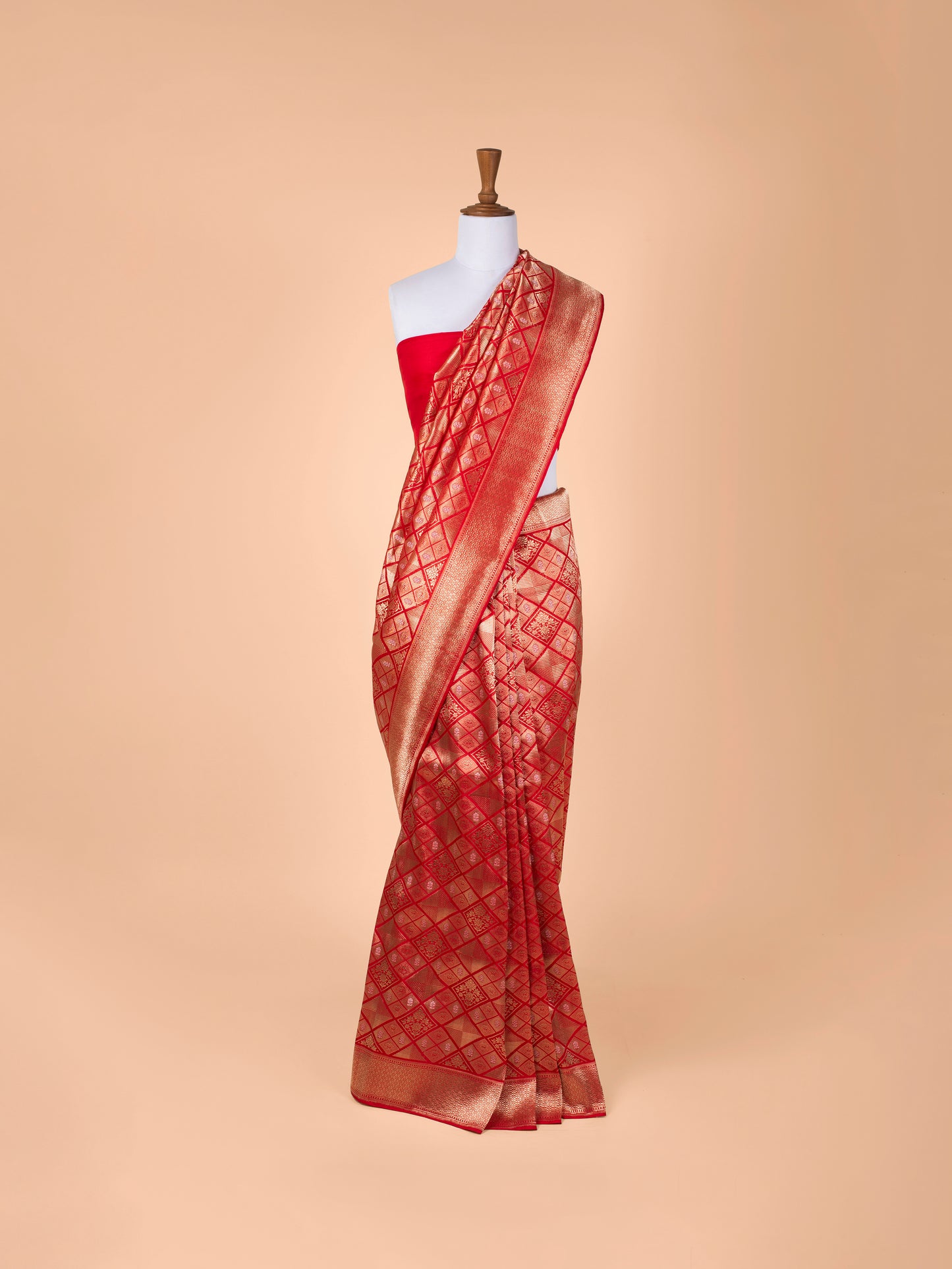 Handwoven Red Silk Saree