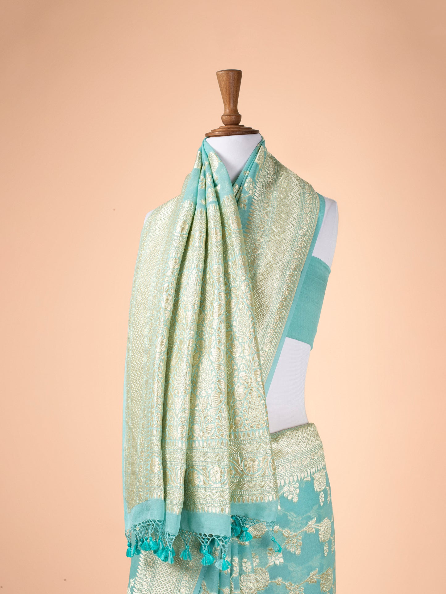 Handwoven Sea Green Georgette Saree