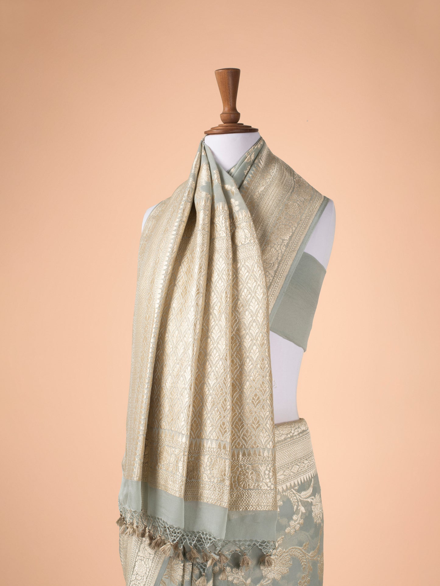 Handwoven Pista Georgette Saree