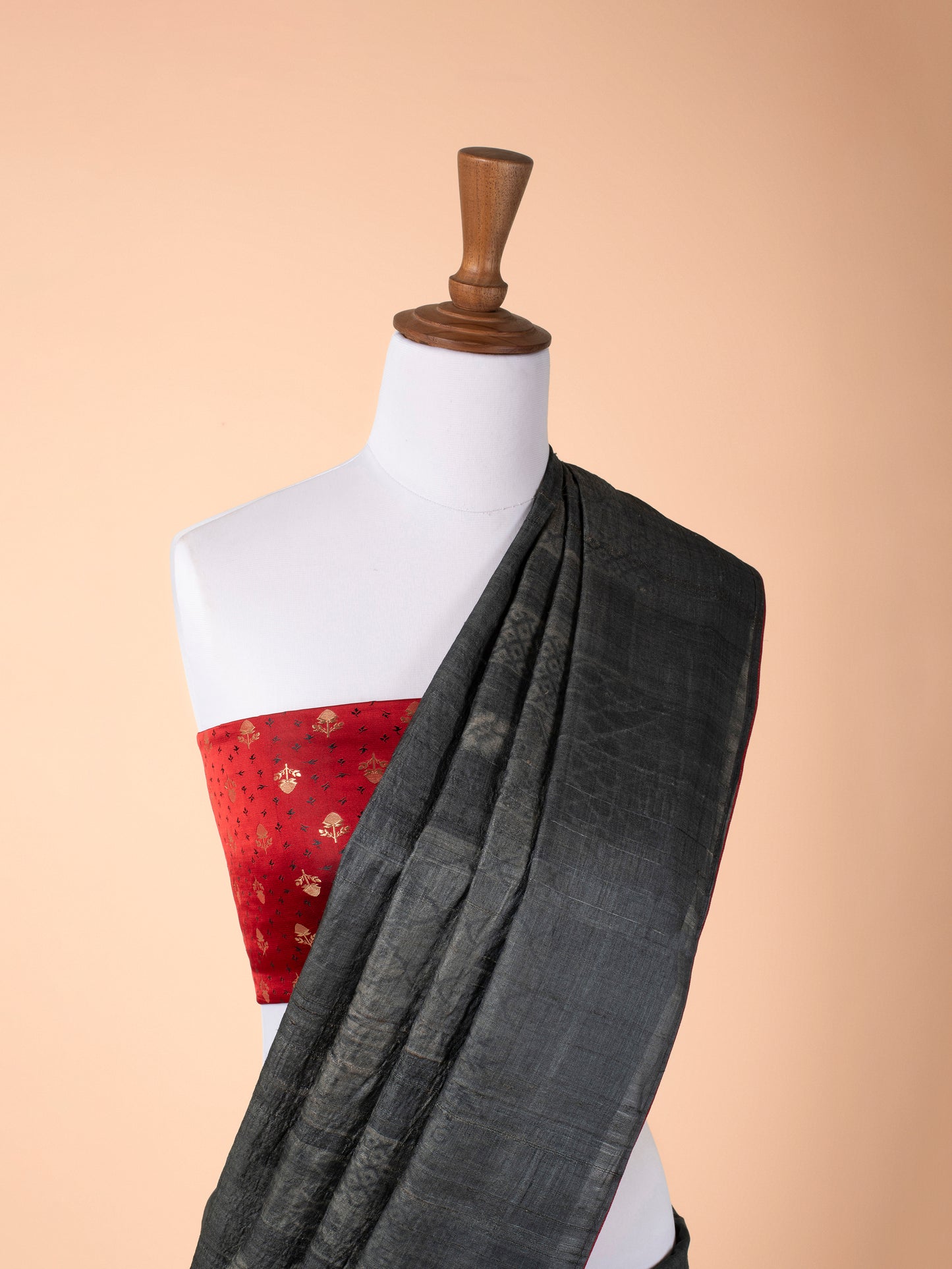 Handwoven Grey Tussar Silk Saree