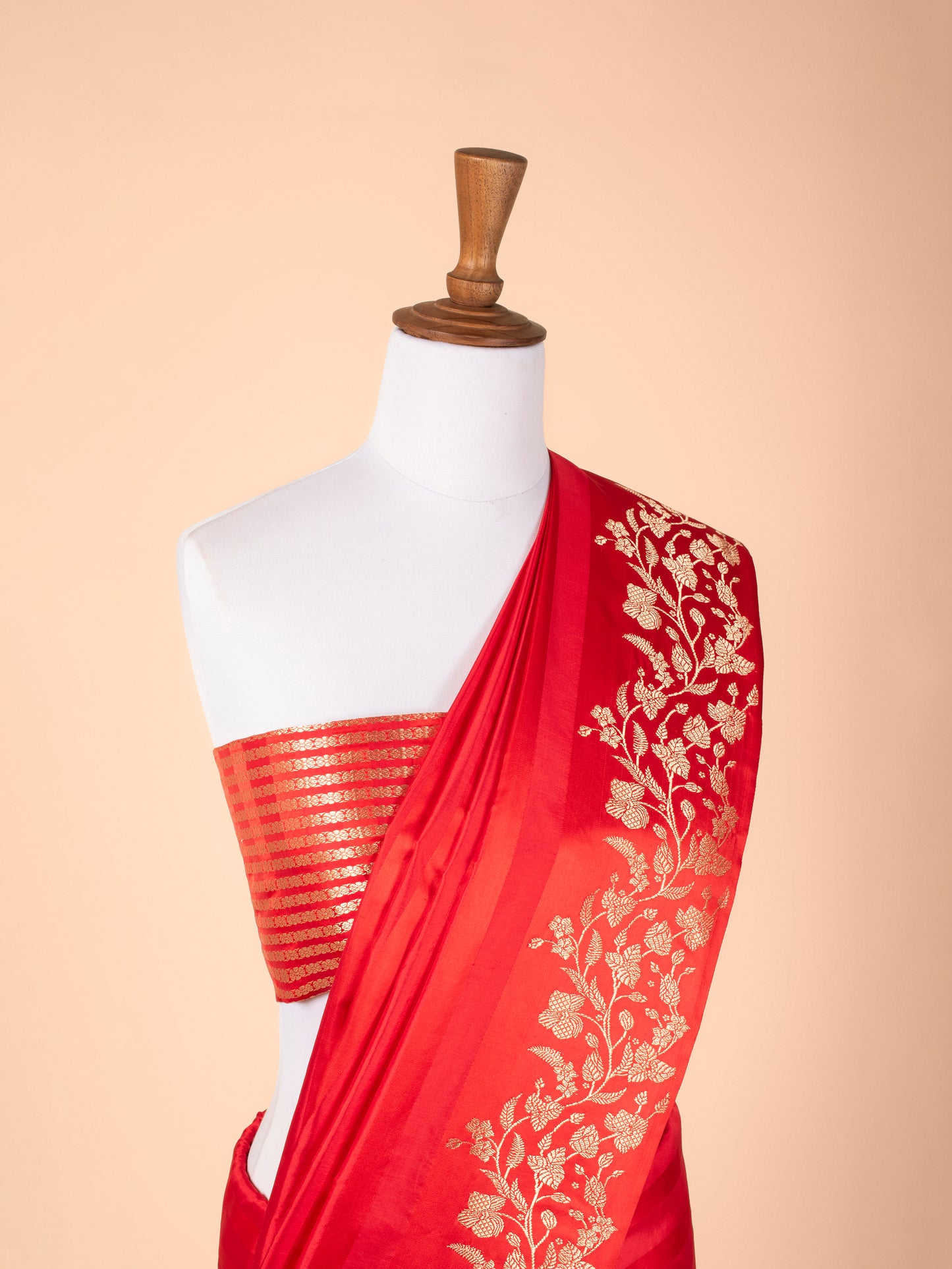 Handwoven Red Silk Saree