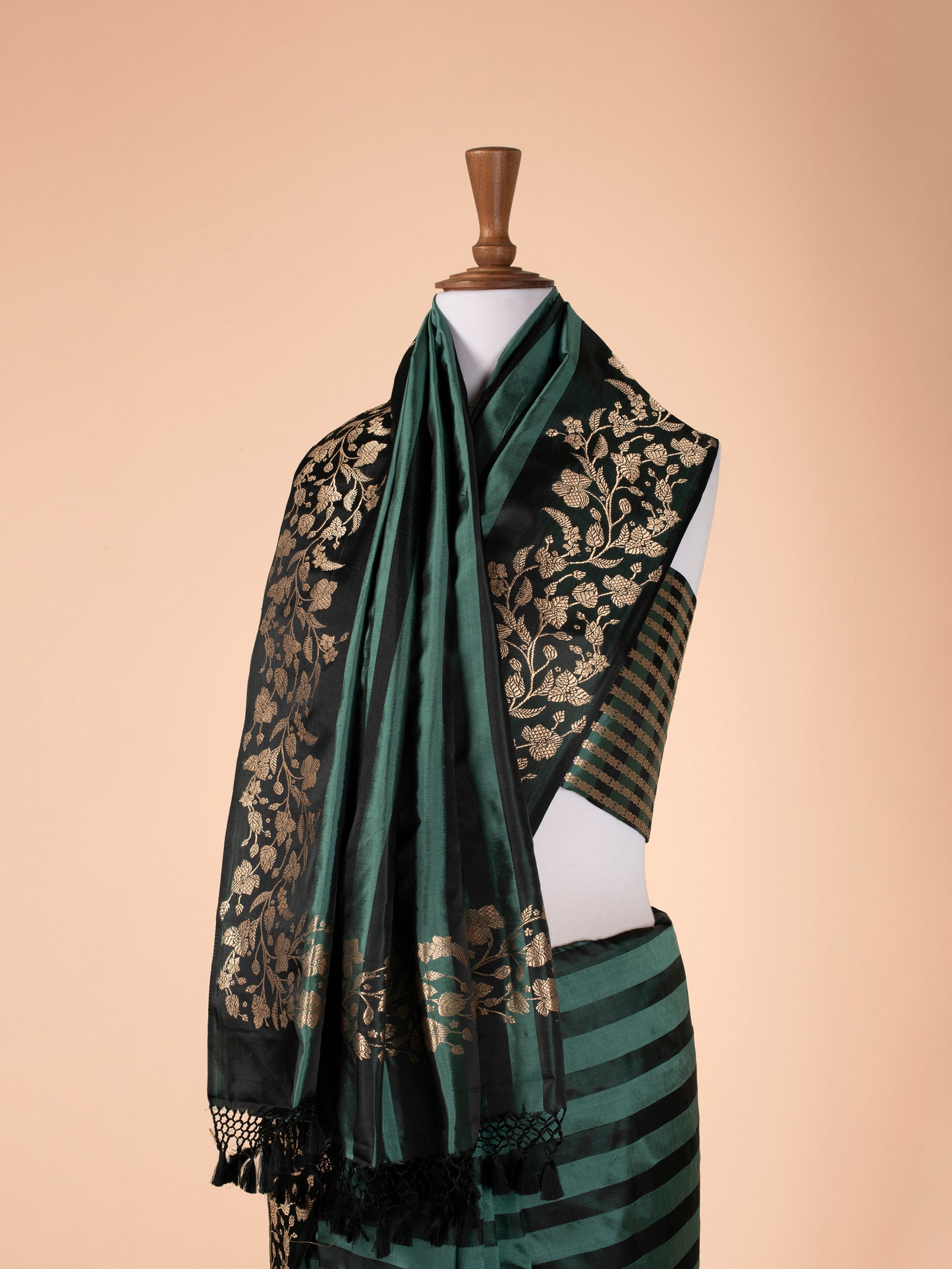 Handwoven Multicolour Green Silk Saree