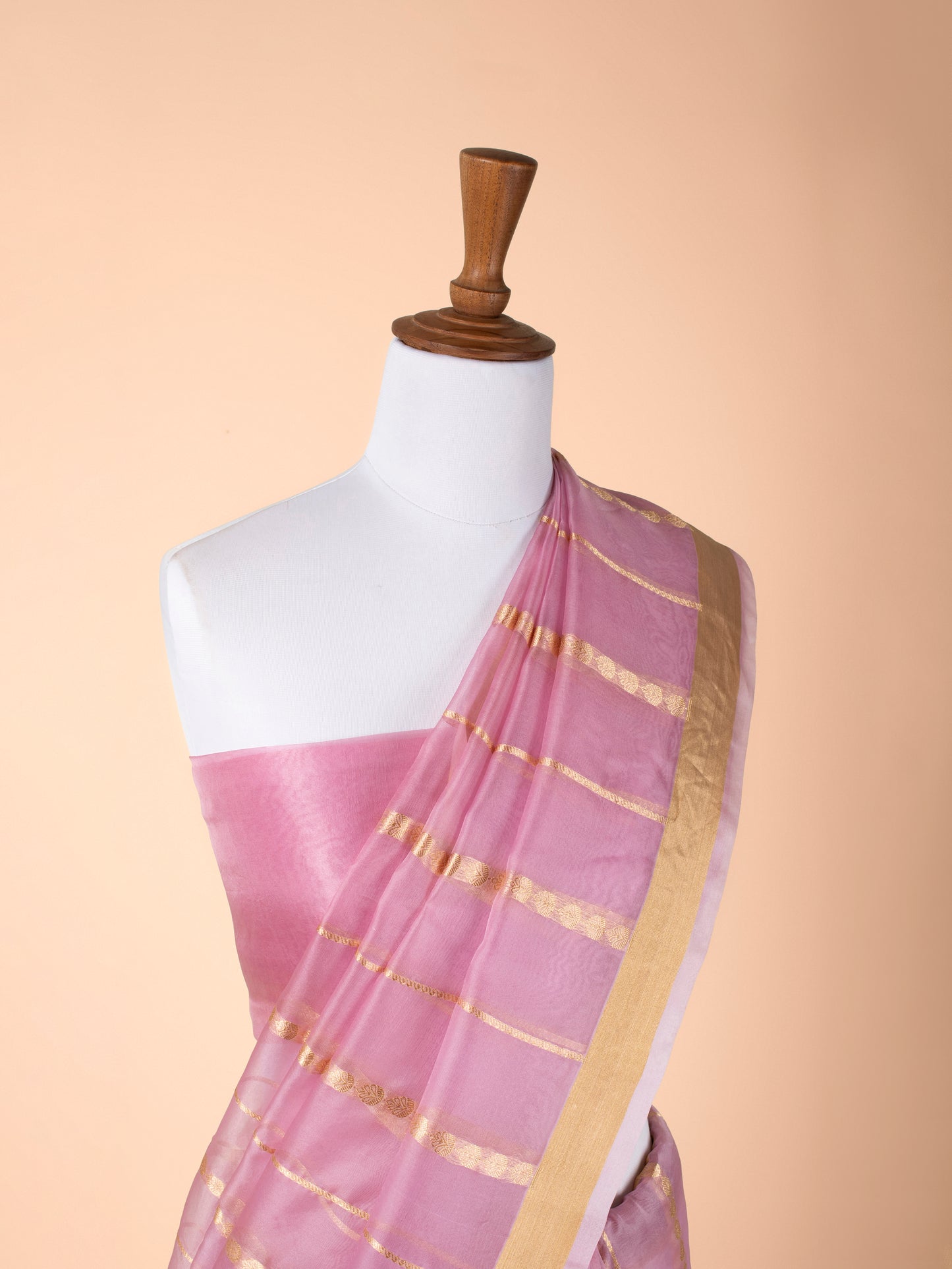 Handwoven Pink Organza Saree