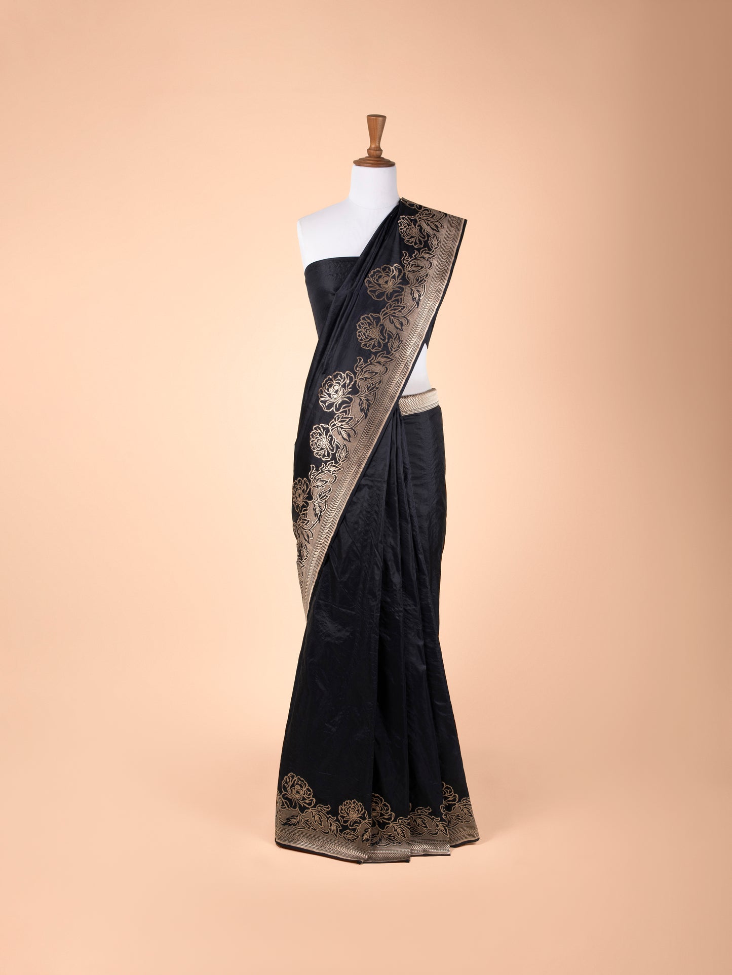 Handwoven Black Silk Saree