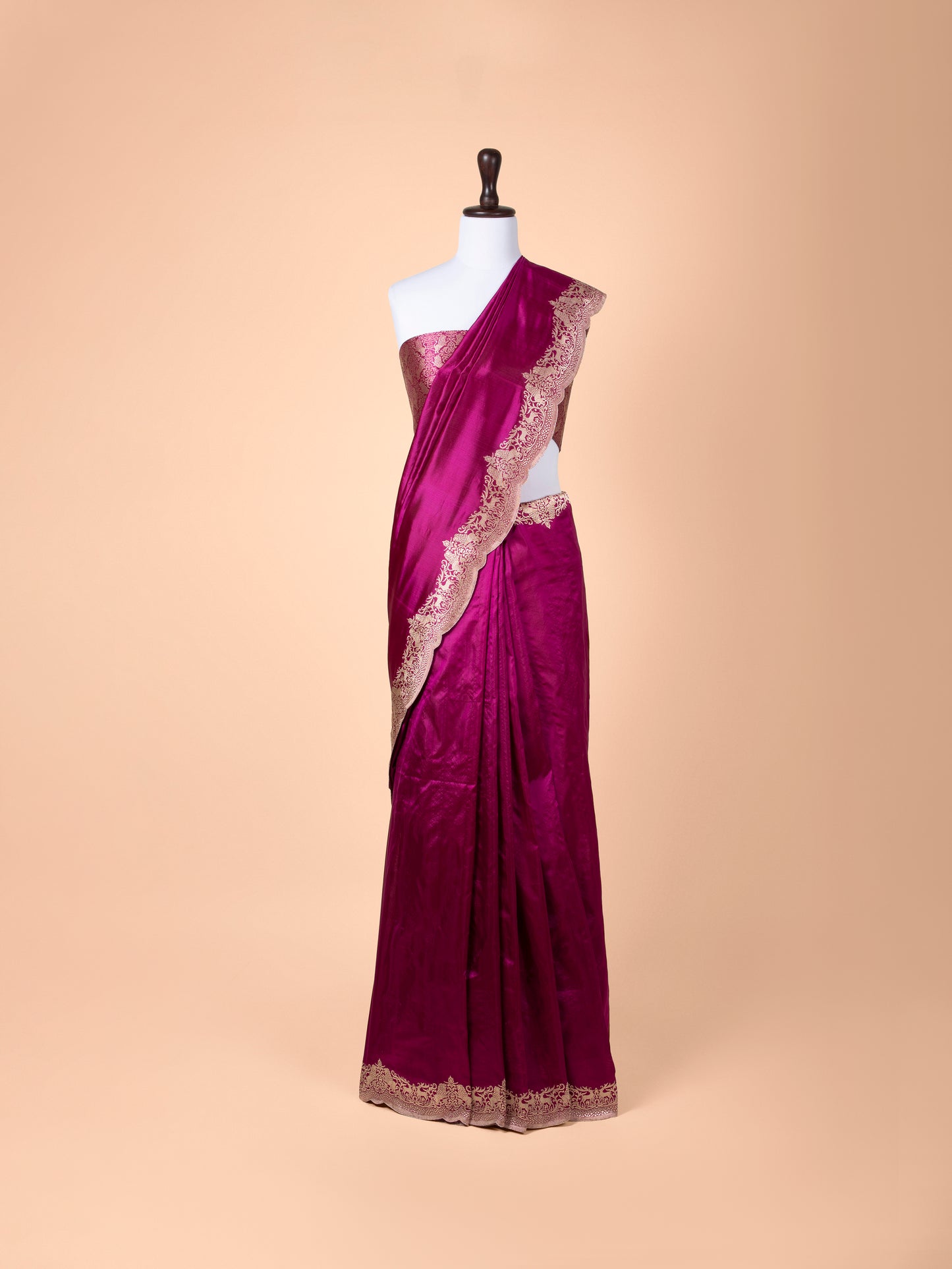 Handwoven Magenta Silk Saree