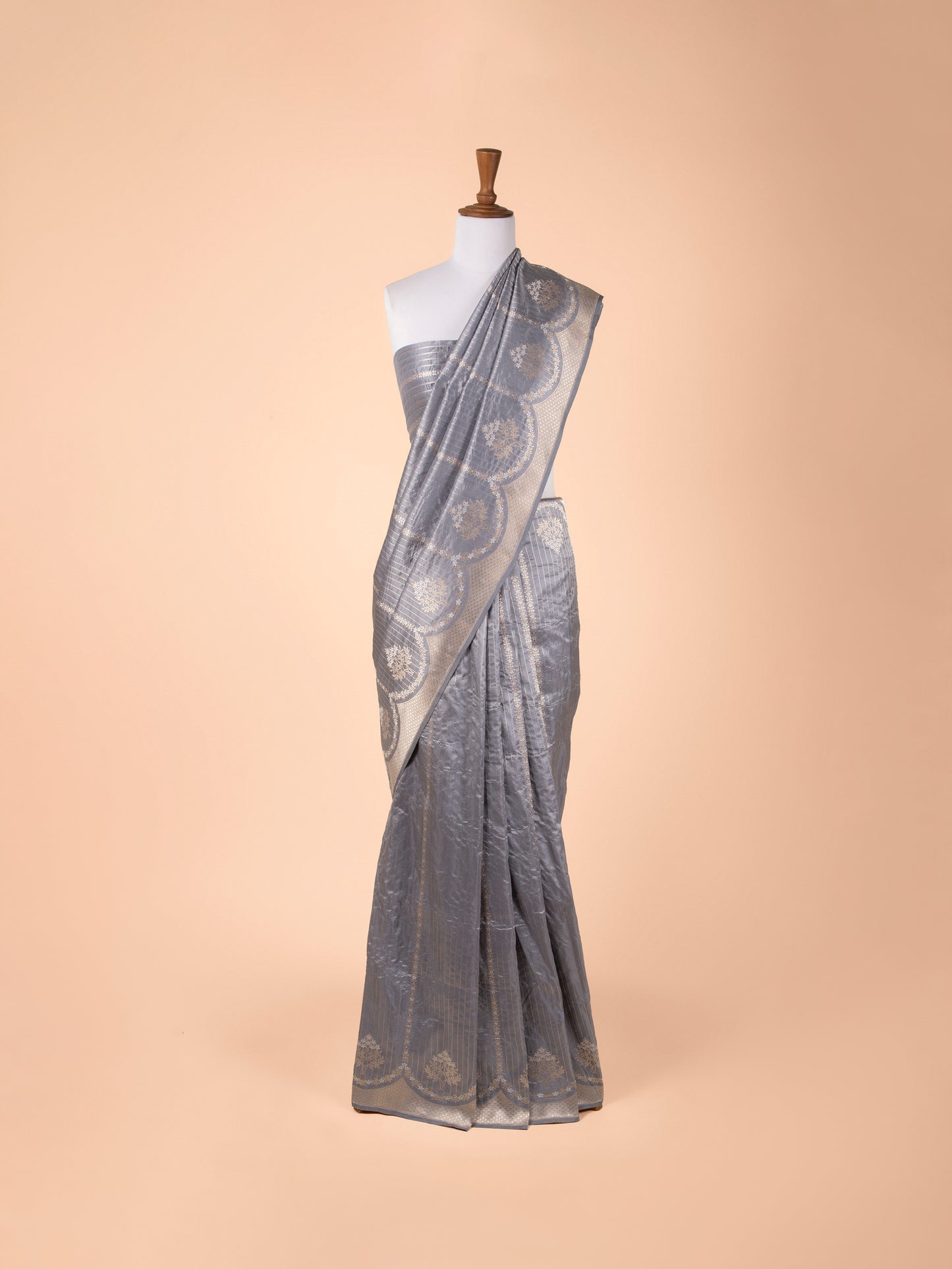 Handwoven Grey Silk Saree