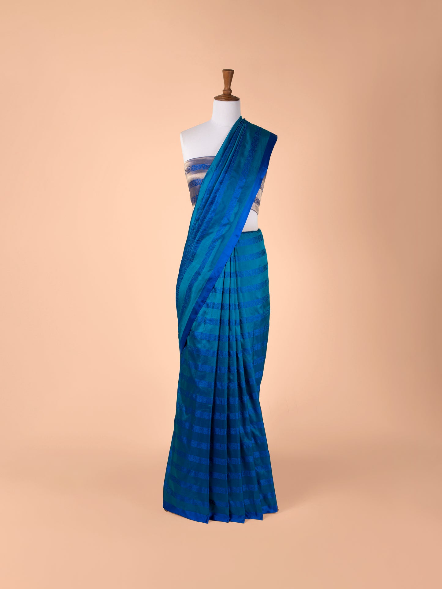 Handwoven Blue Georgette Saree