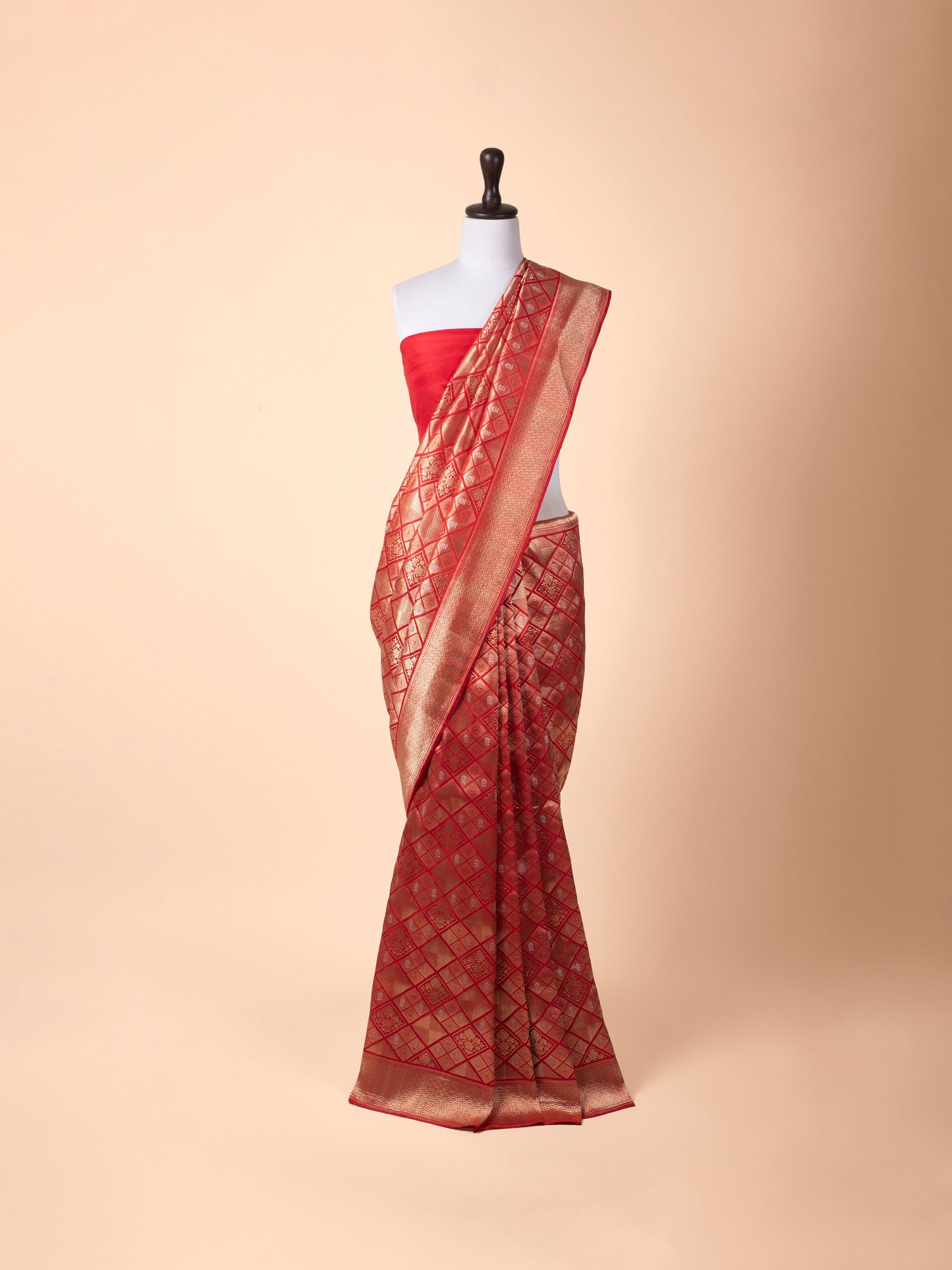 Handwoven Red Silk Saree