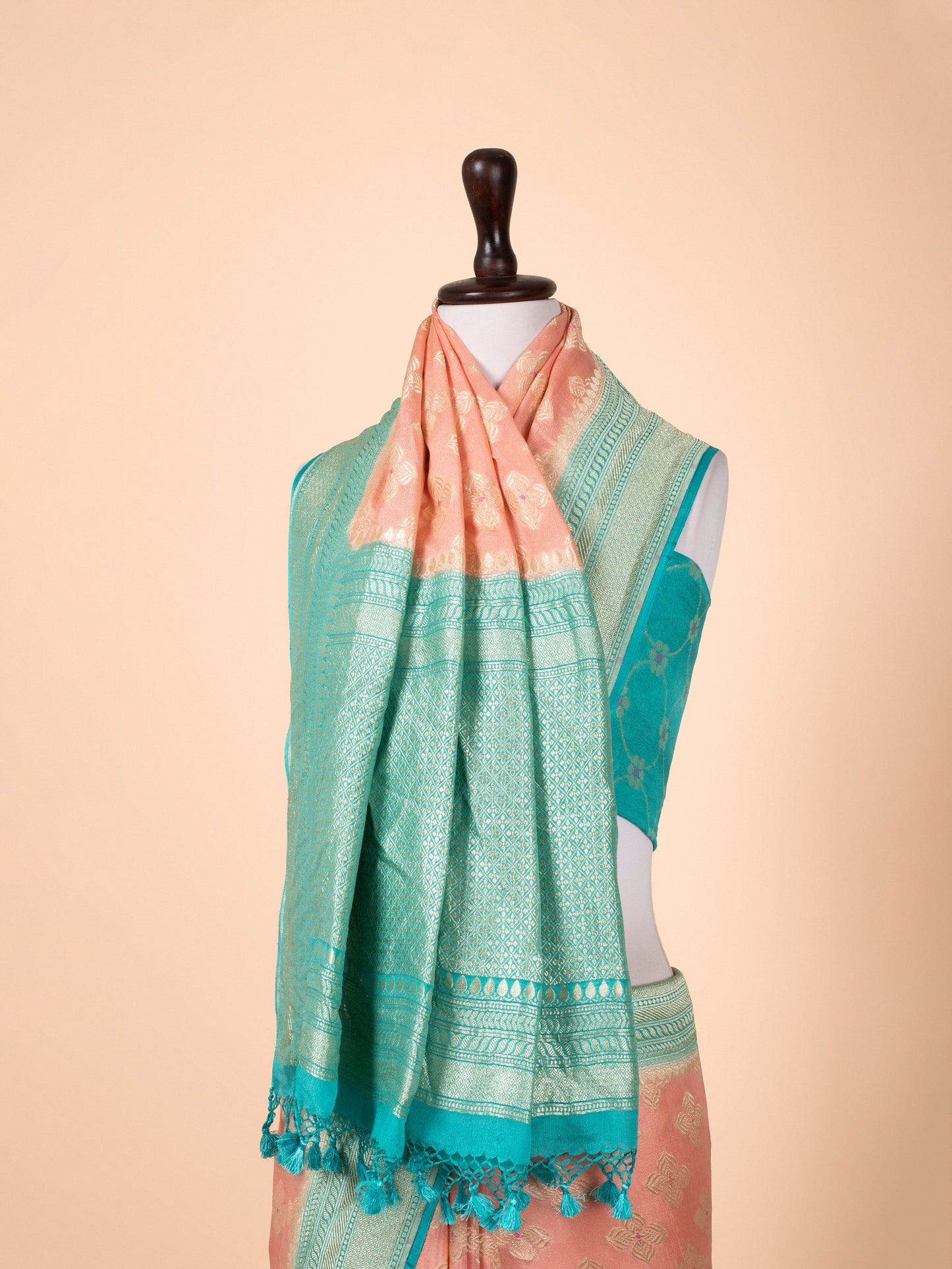 Handwoven Peach Georgette Saree