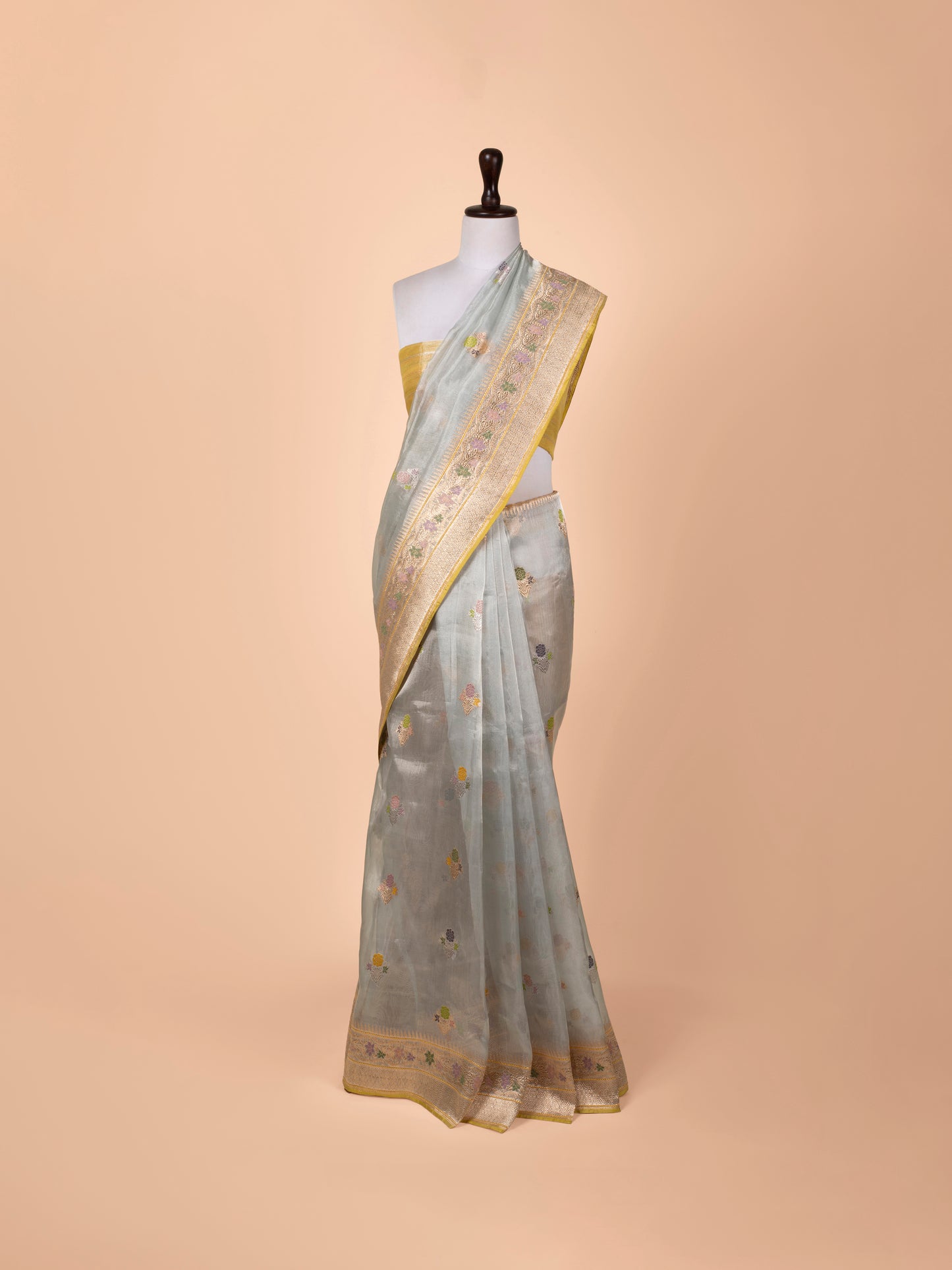 Handwoven Grey Organza Saree