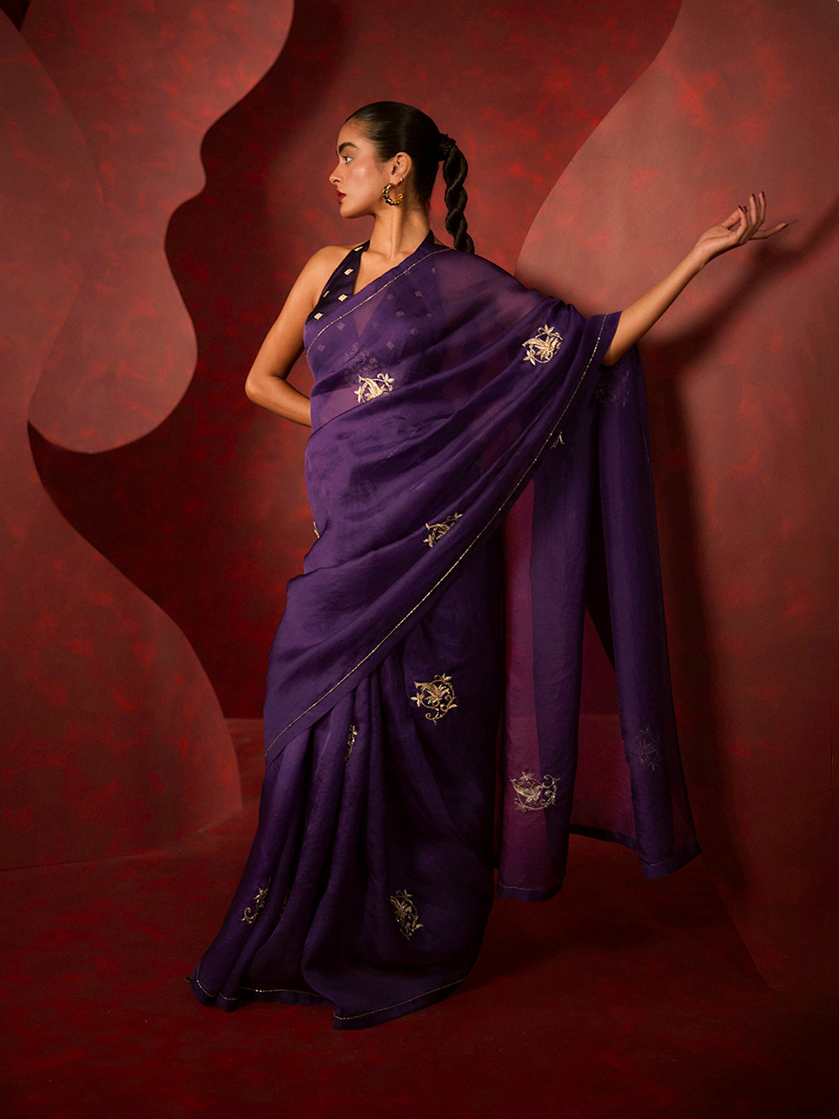 The 'Midnight Kiss' Saree in Purple