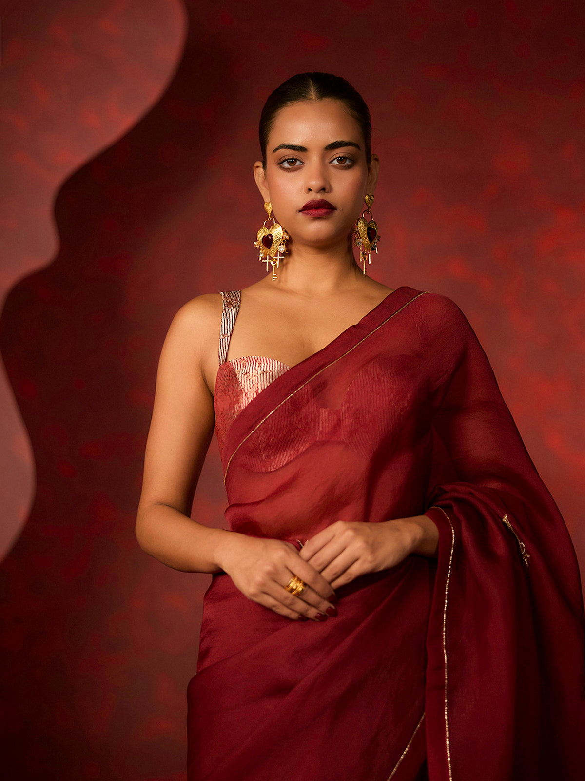 The 'Midnight Kiss' Saree in Maroon