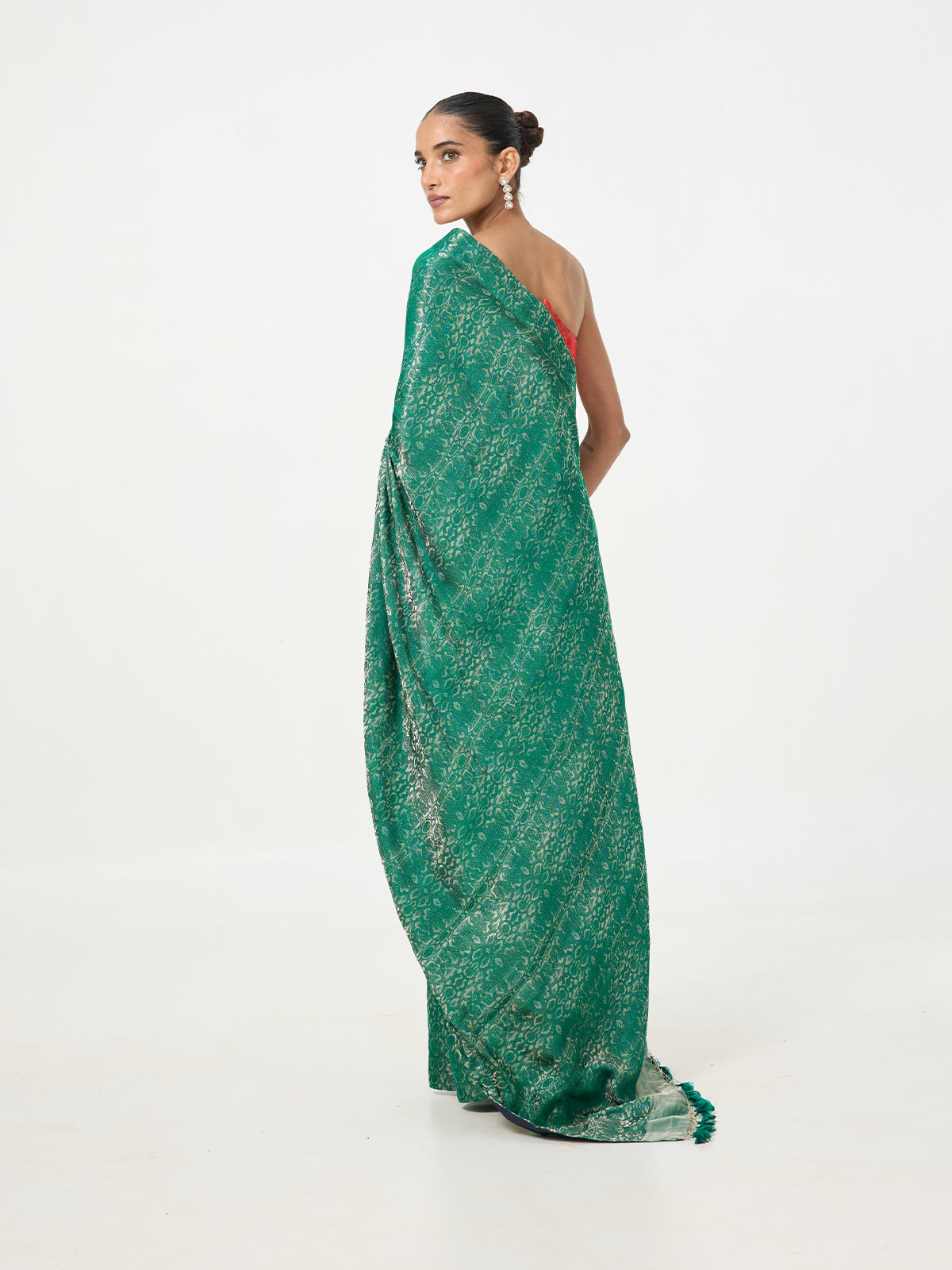 Handwoven Bottle Green Tissue Saree