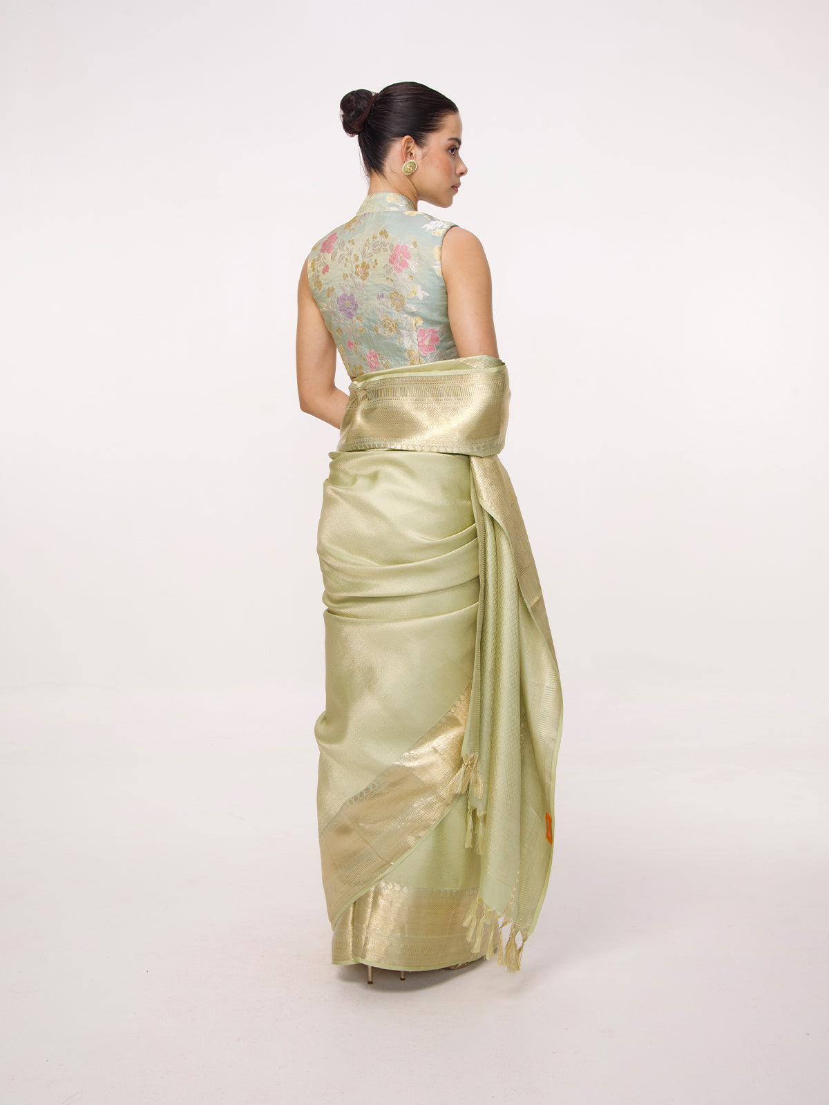 Handwoven Antique Gold Kanjivaram Saree