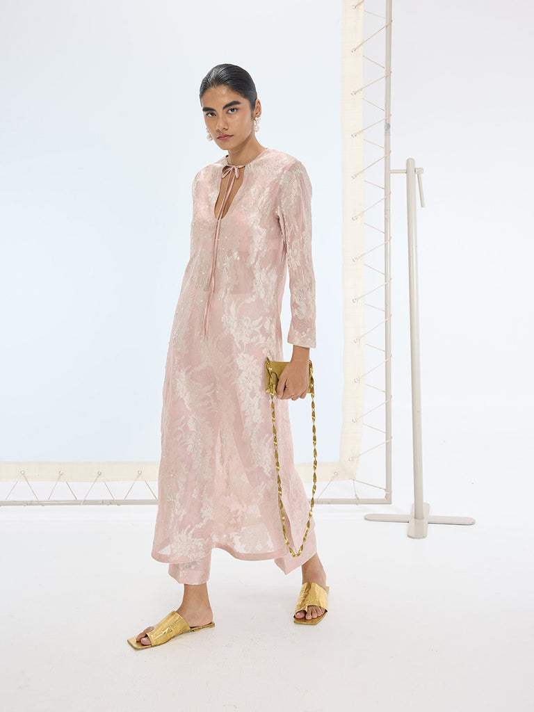 The Diana Kurta Set In Peach