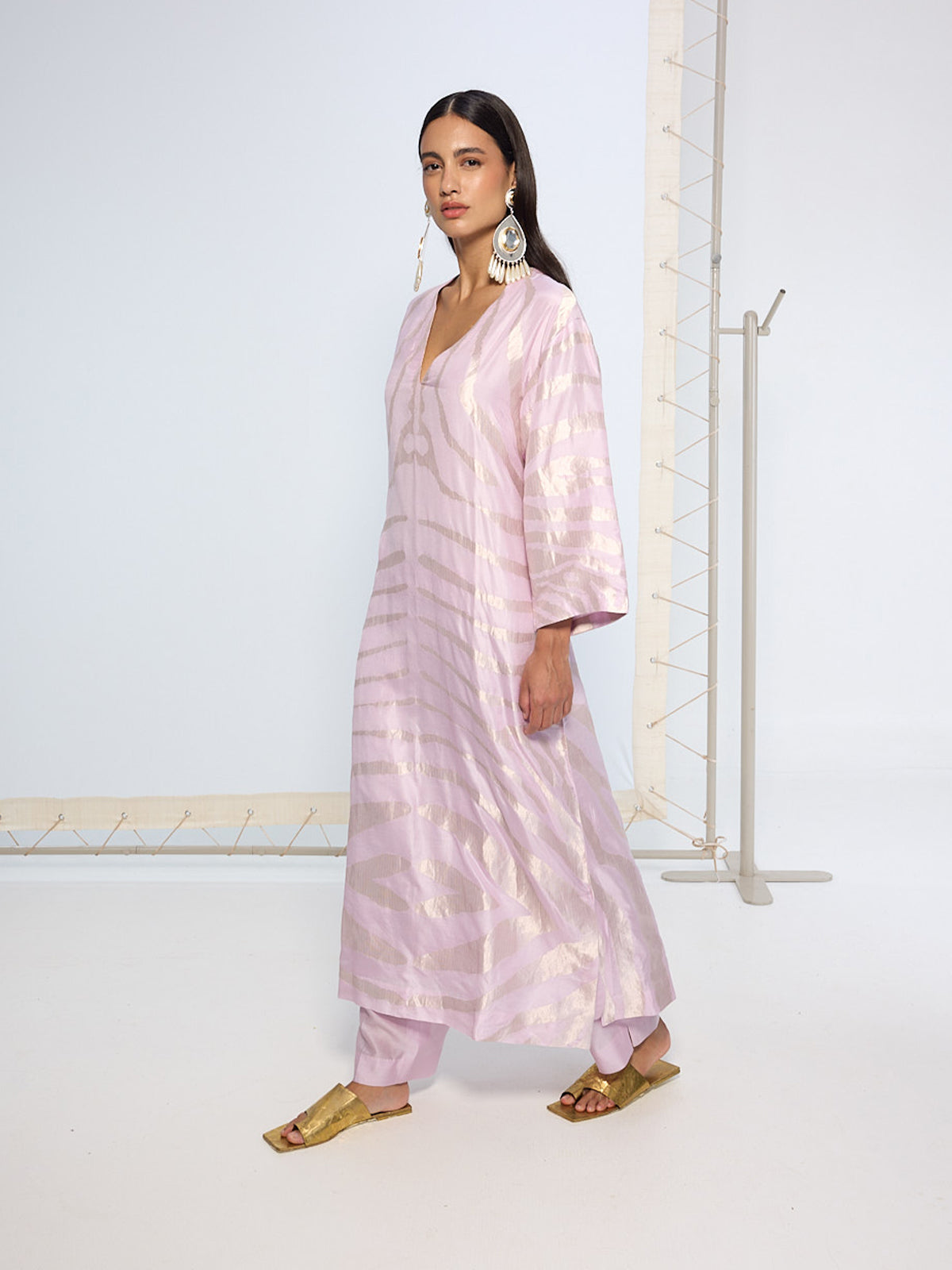 Handwoven Lavender Silk Kurta Set