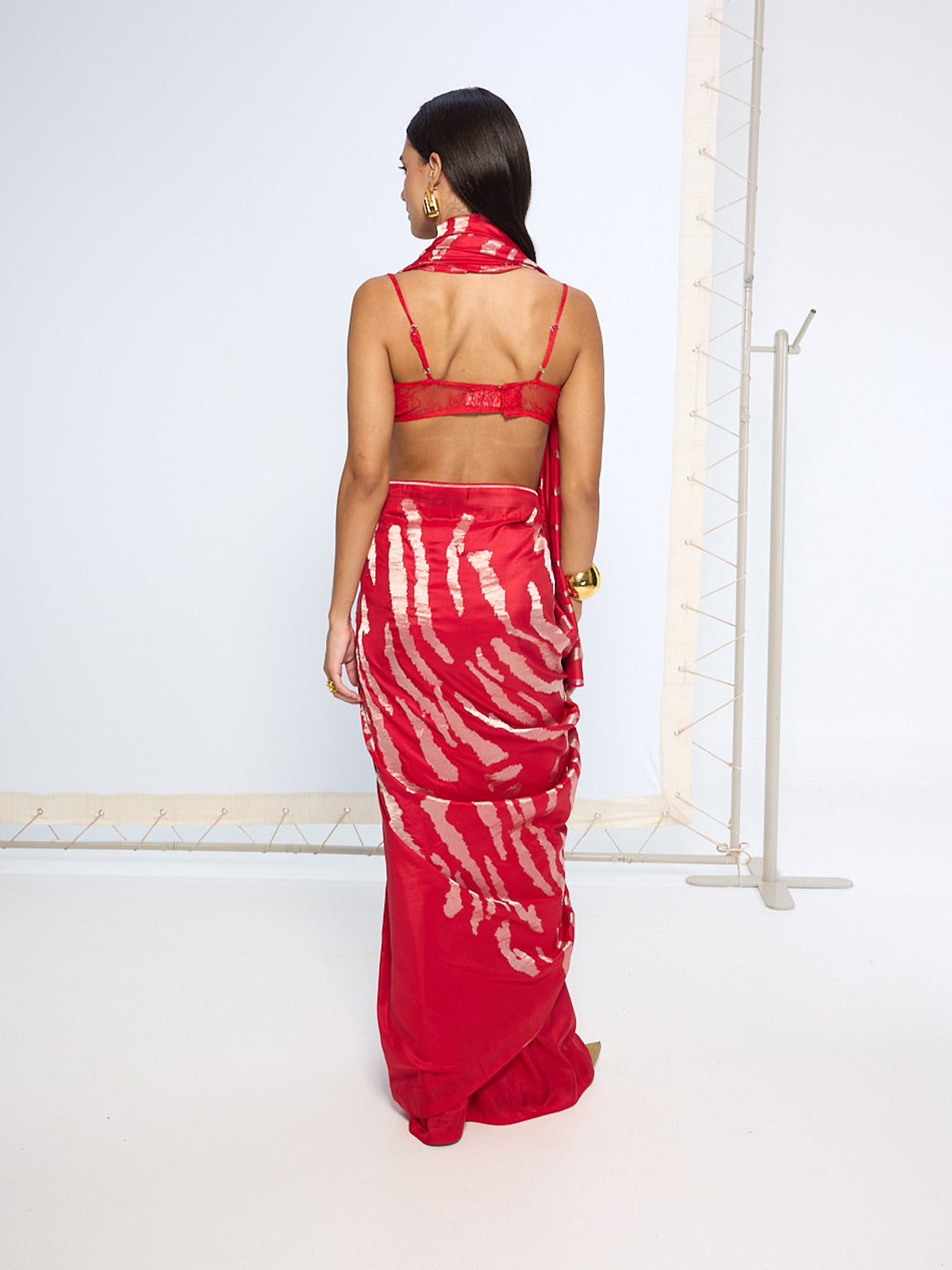 Handwoven Red Rose Gold Zari Saree