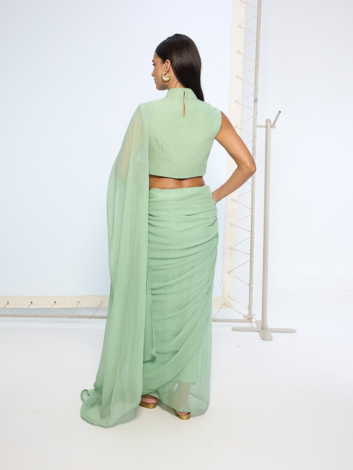 Pale Green Movable Brooch Saree