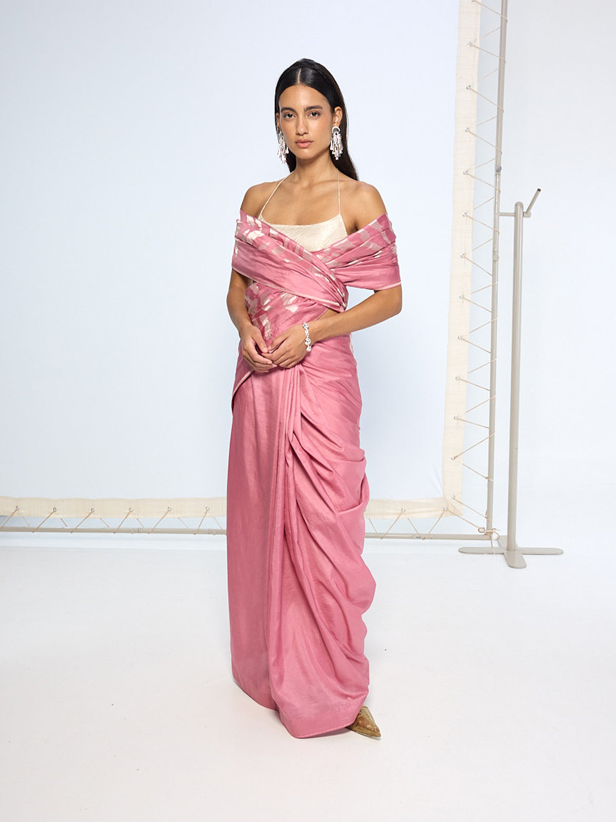 Handwoven Dusty Pink Silk Saree