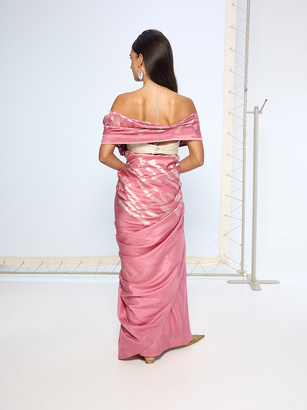 Handwoven Dusty Pink Silk Saree