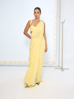 Soft Yellow Movable Brooch Saree