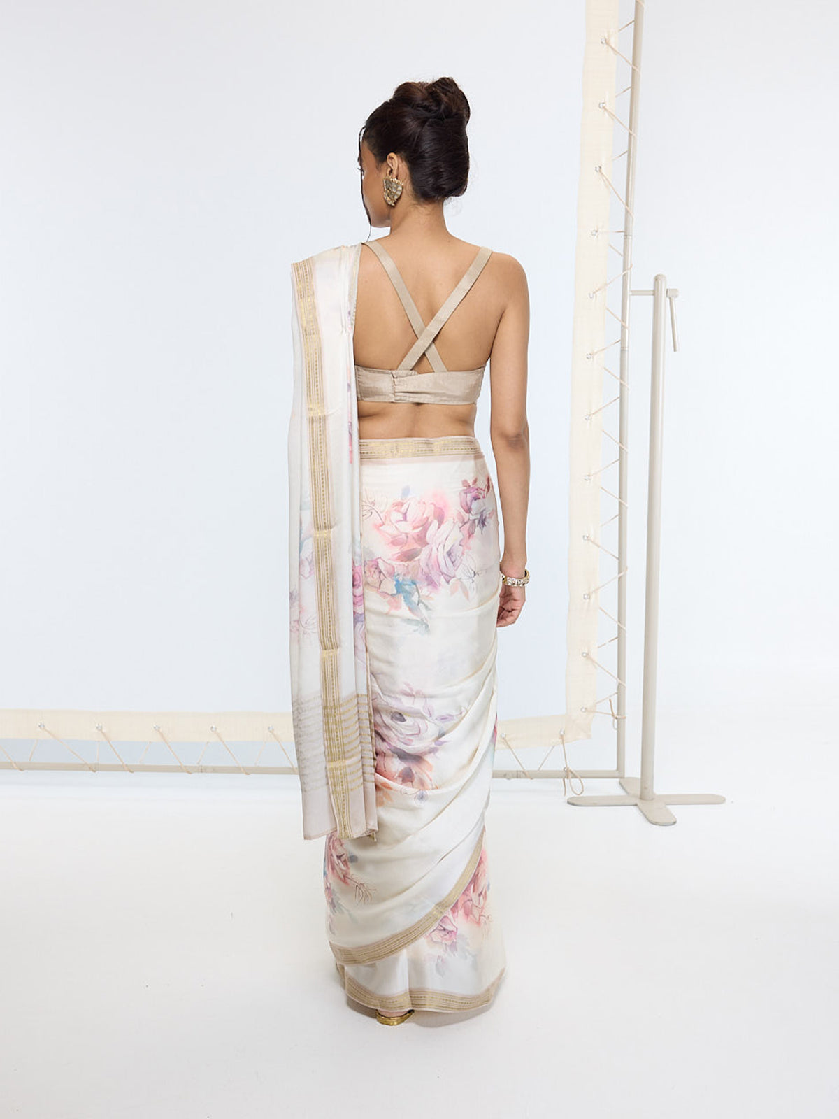Handwoven Powder White Printed Saree
