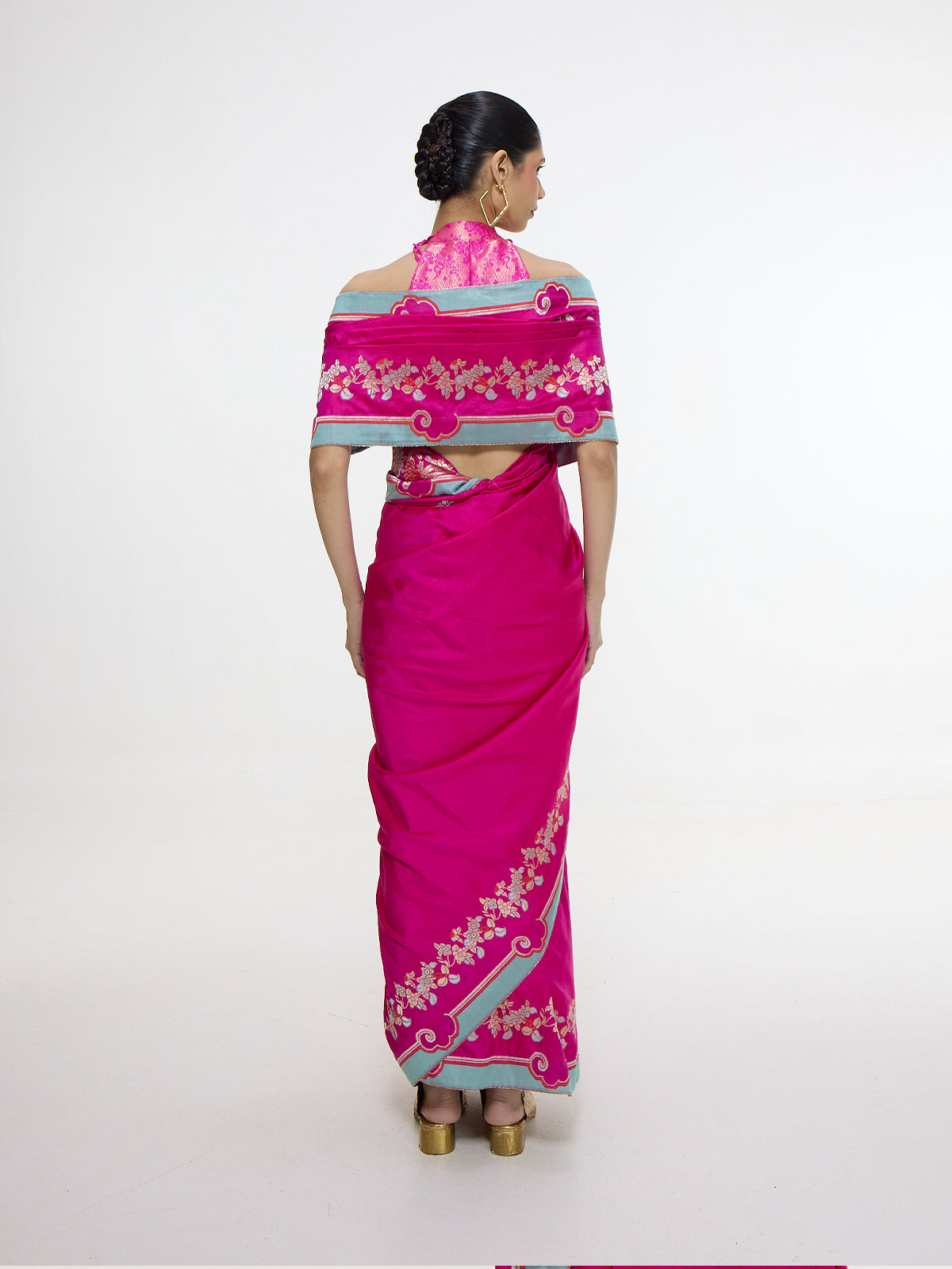 Handwoven Fuschia Mashroo Silk Saree