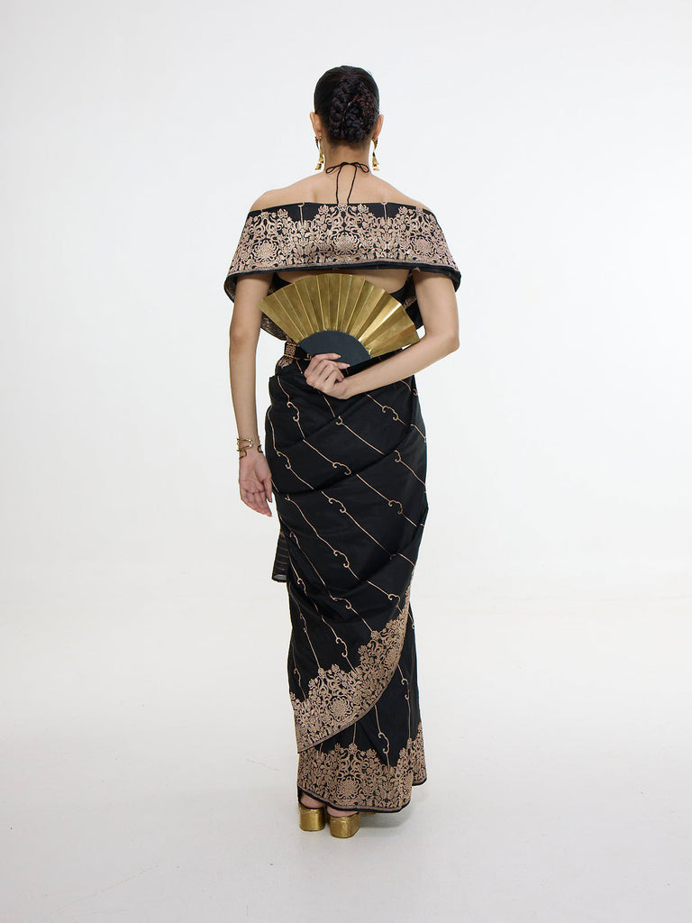 Handwoven Black Mashroo Silk Saree