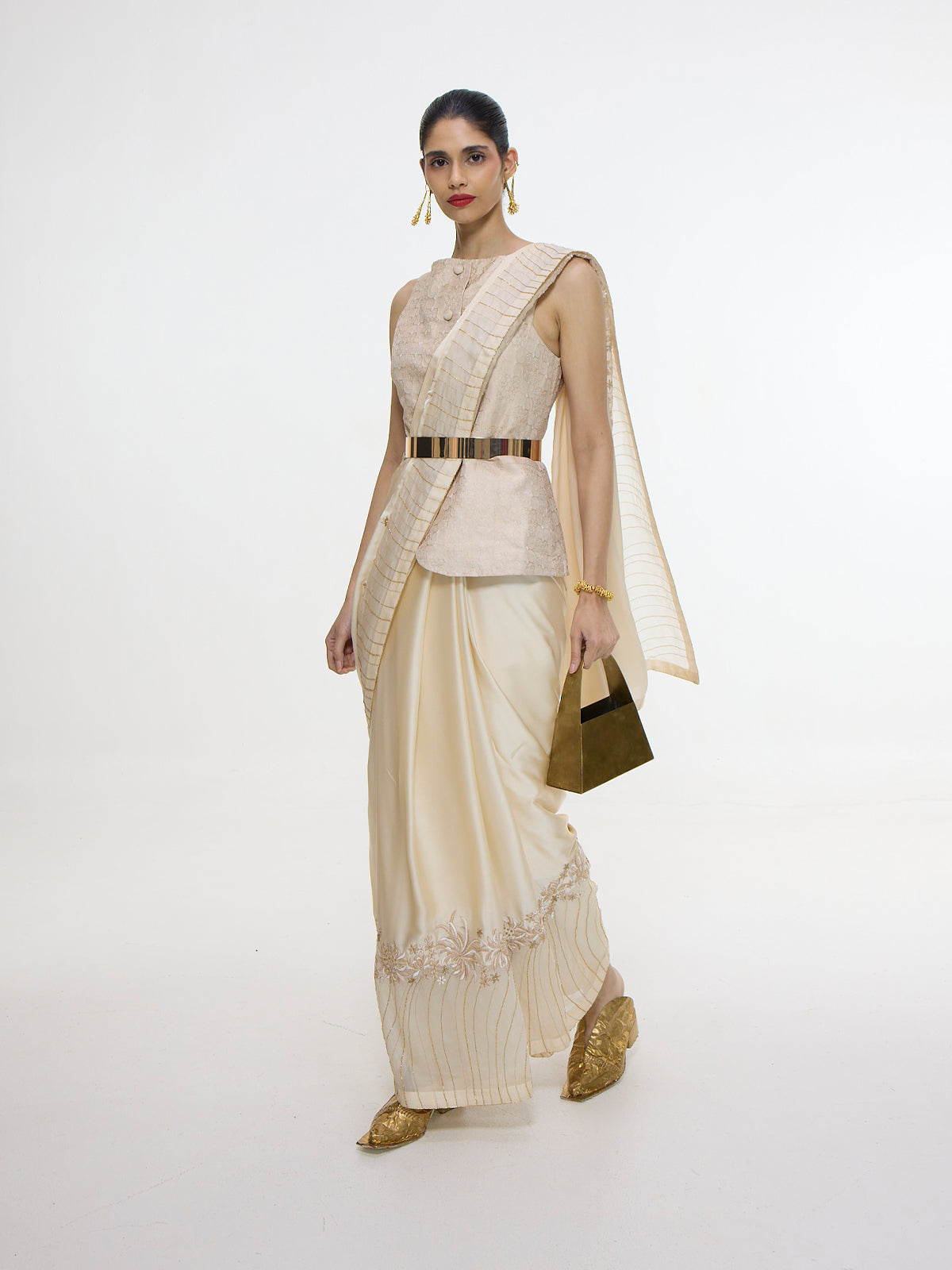 Handwoven Ecru Mashroo Silk Saree with an Embroidered Border