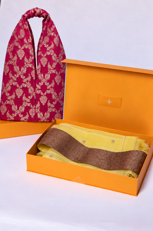 The Festive Accessory Gift Set