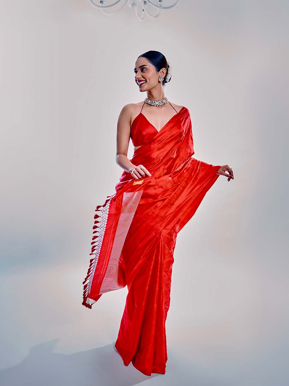 Red on sale saree gown