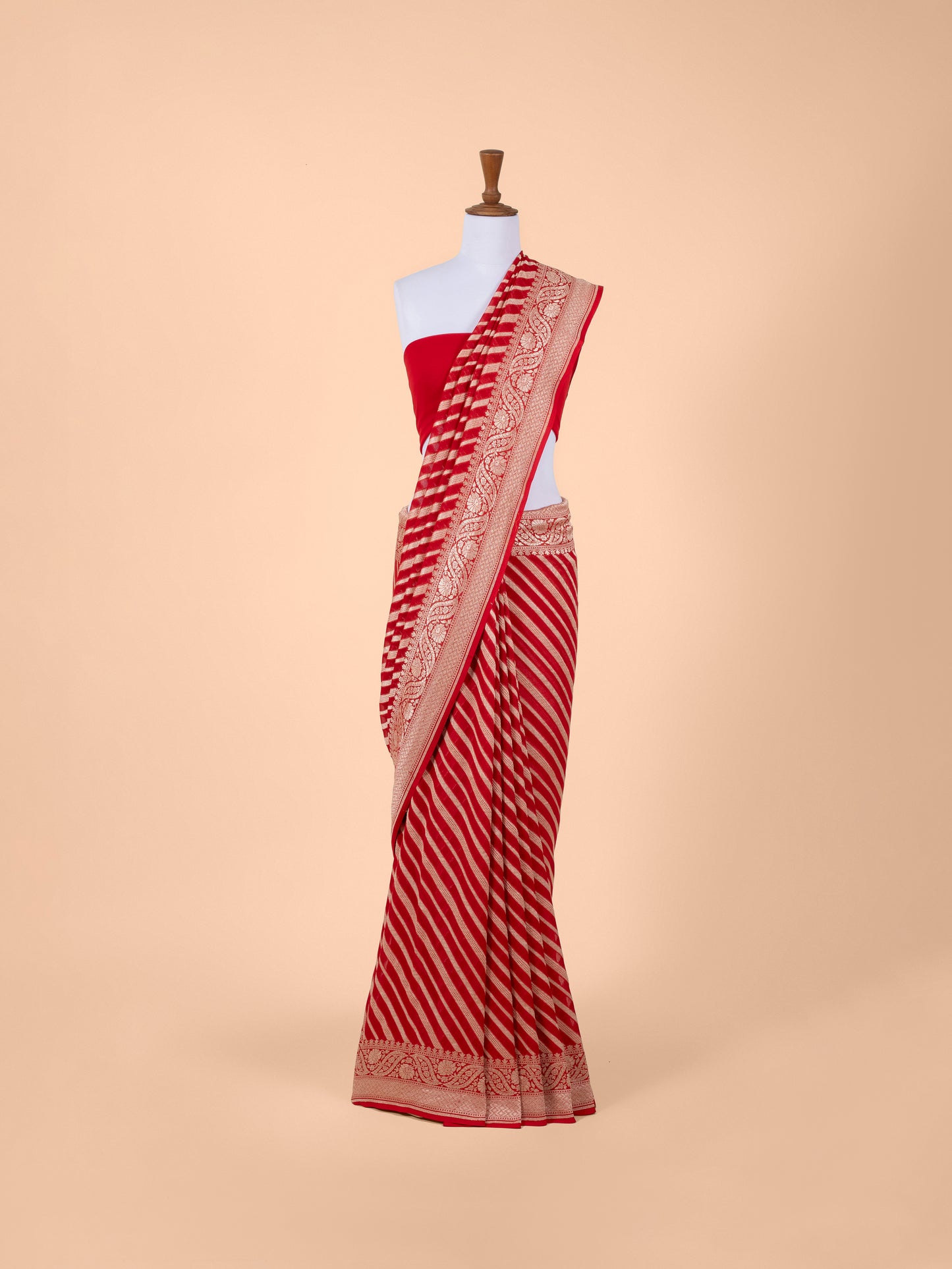 Handwoven Red Georgette Saree