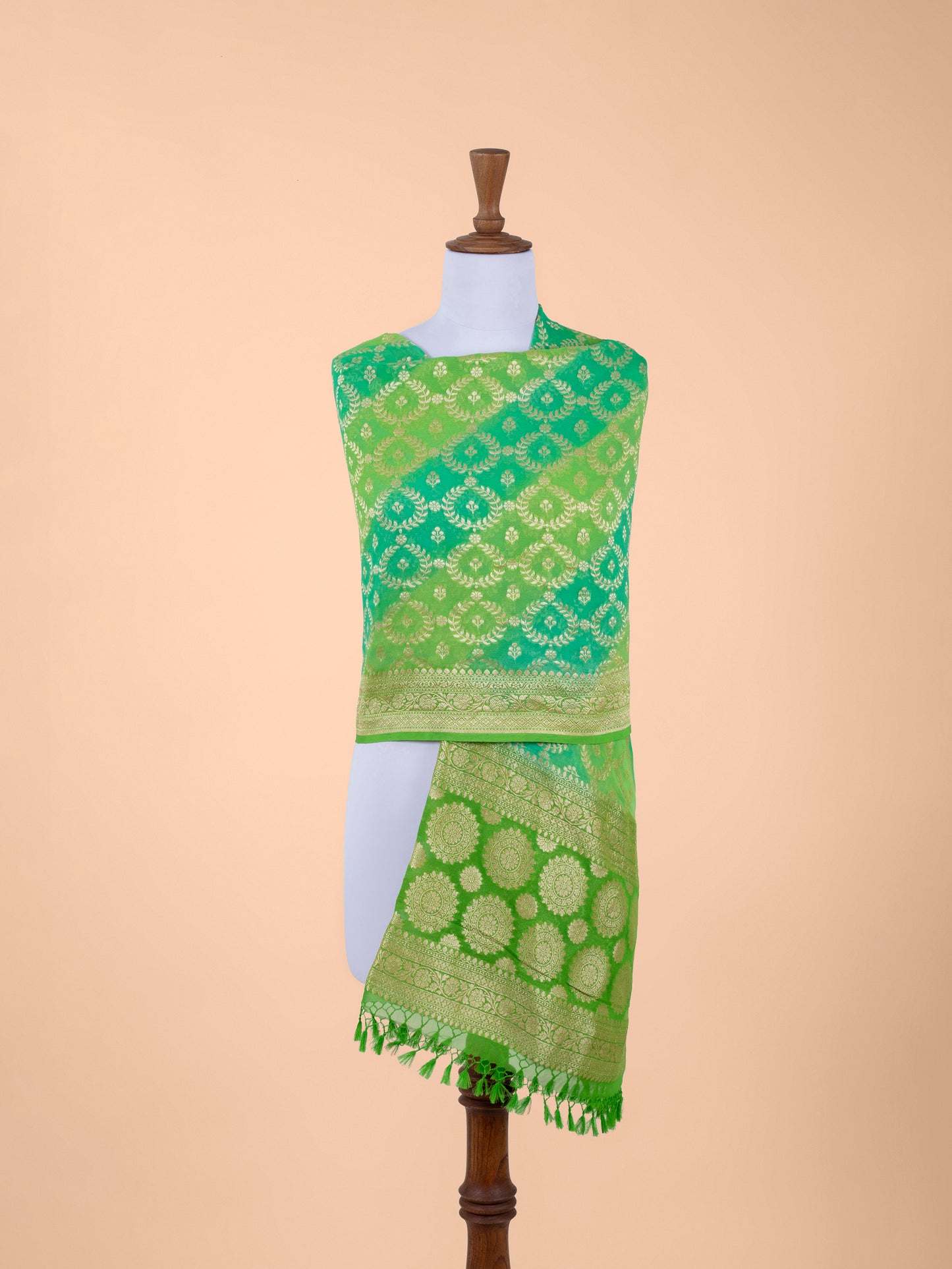 Handwoven Green Georgette Dupatta