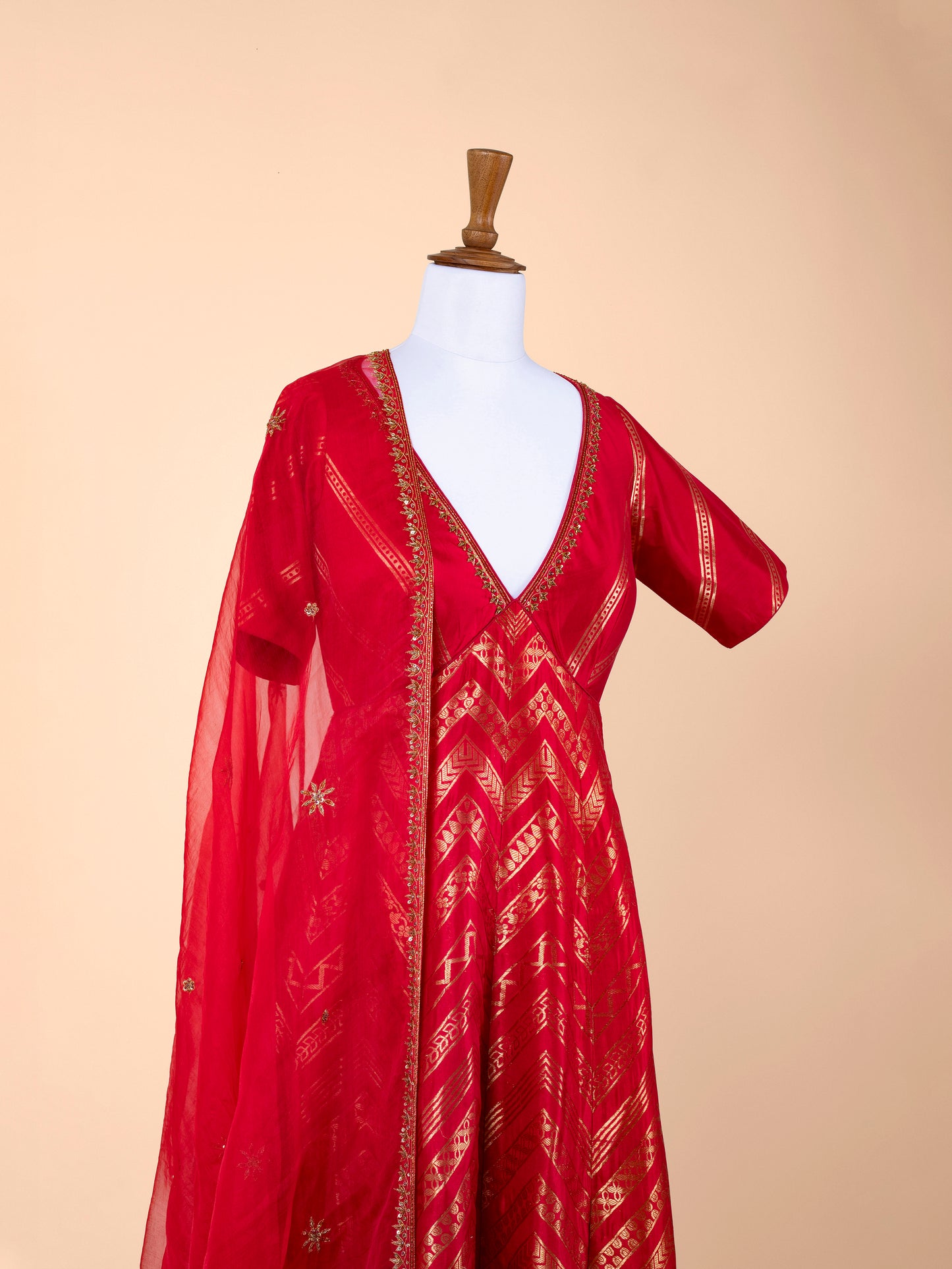 Tahira Kashyap In Handwoven Maroon Silk Suit