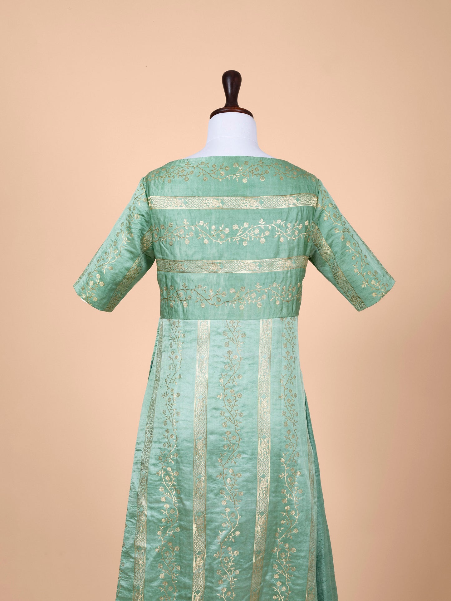 Handwoven Sea Green Satin Silk Suit