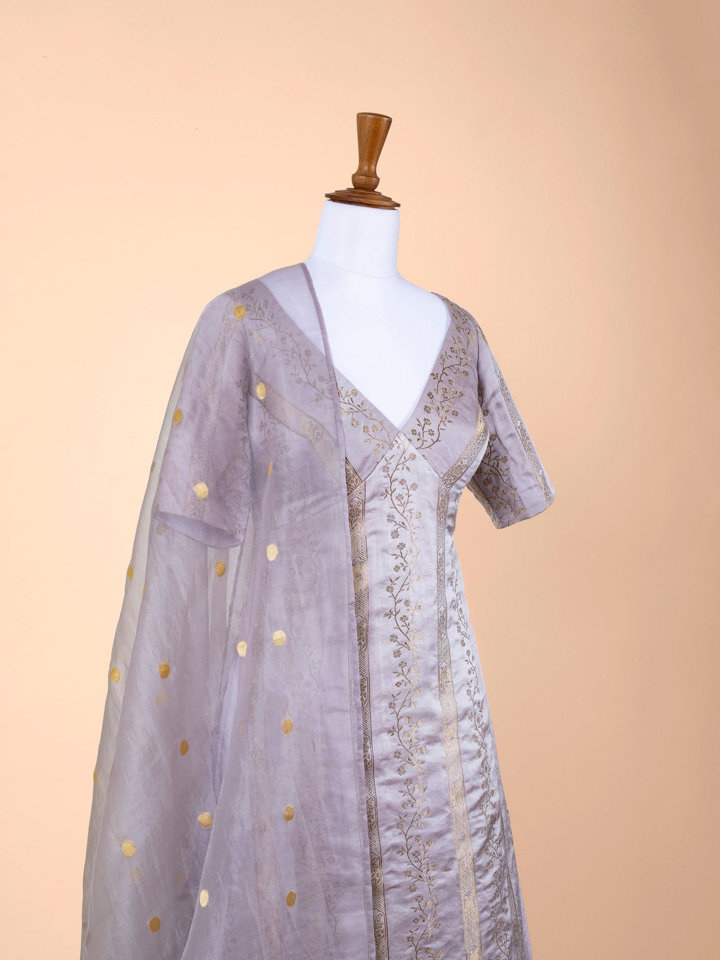 Handwoven Off White Silk Suit Piece