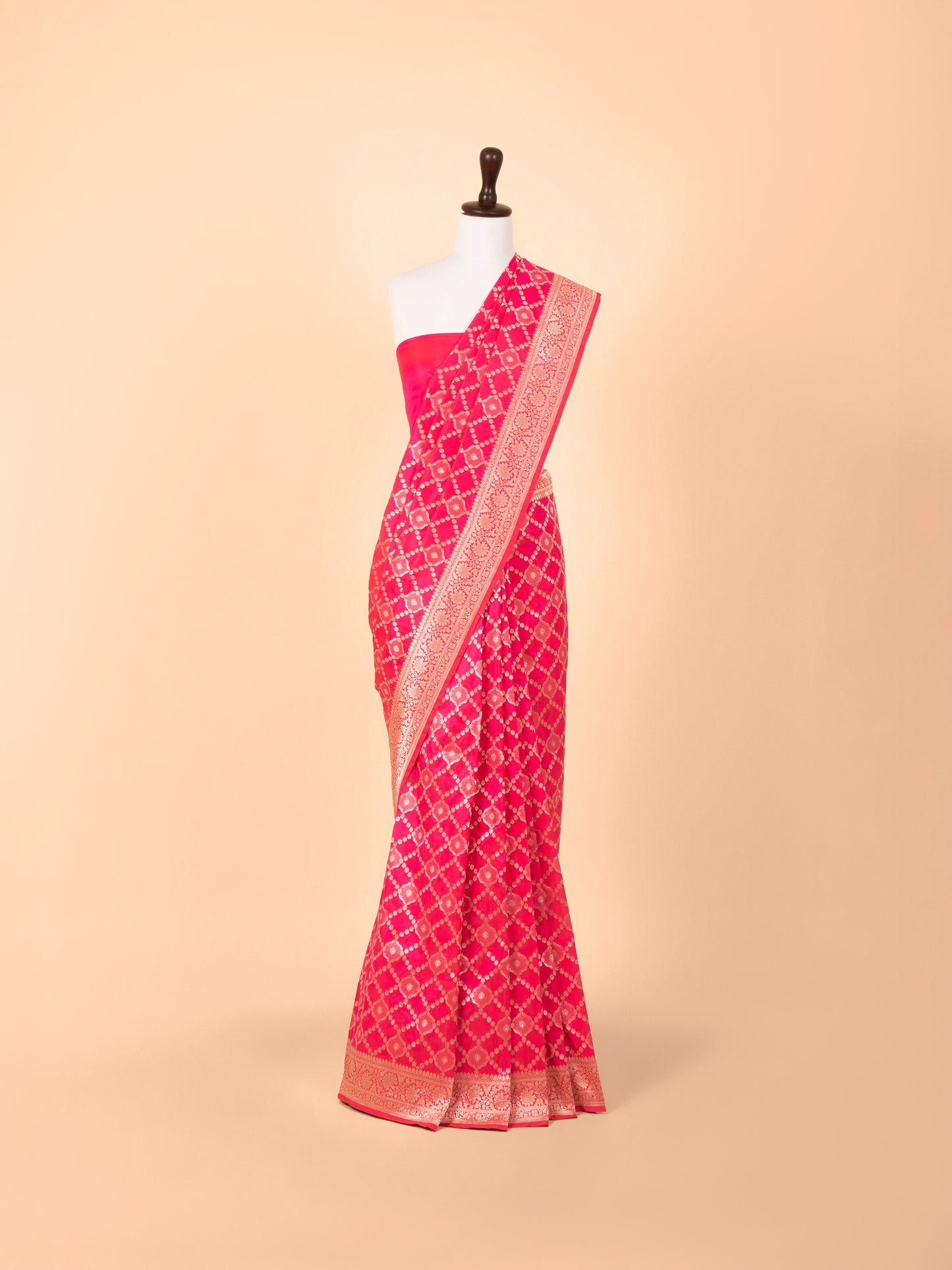 Handwoven Rani Pink  Silk Saree